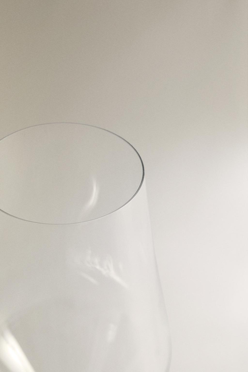 Простой хрустальный флейтовый бокал