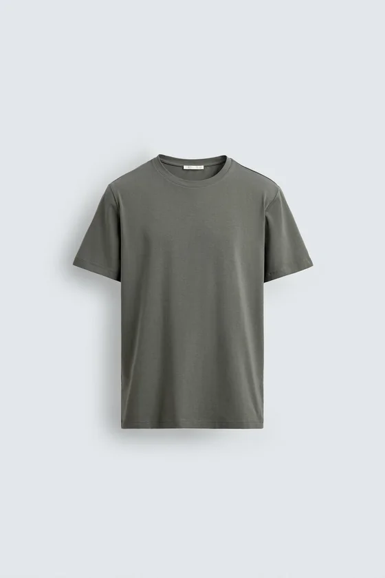 БАЗОВАЯ ФУТБОЛКА SLIM FIT