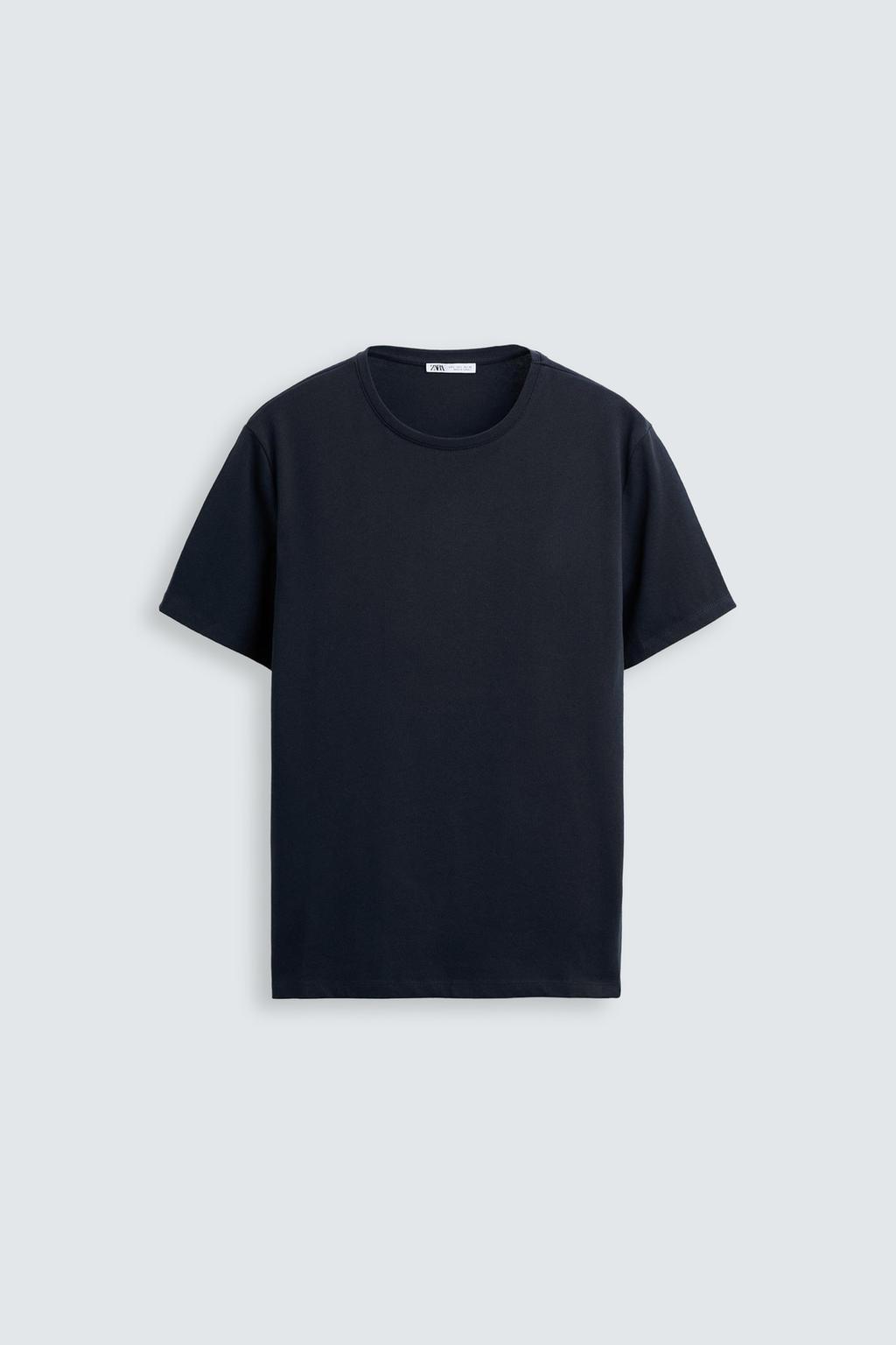 БАЗОВАЯ ФУТБОЛКА SLIM FIT