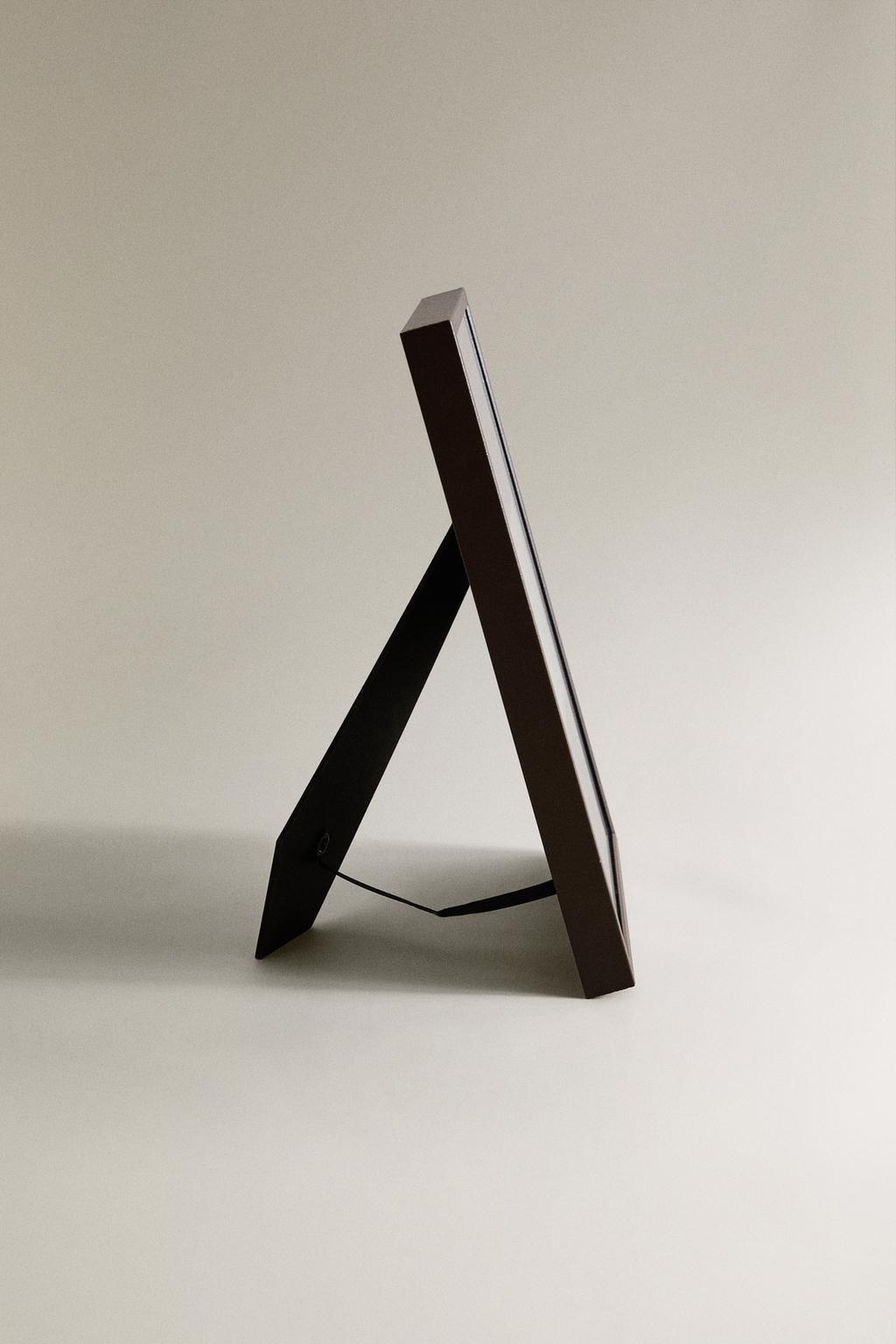 Цветная металлическая фоторамка