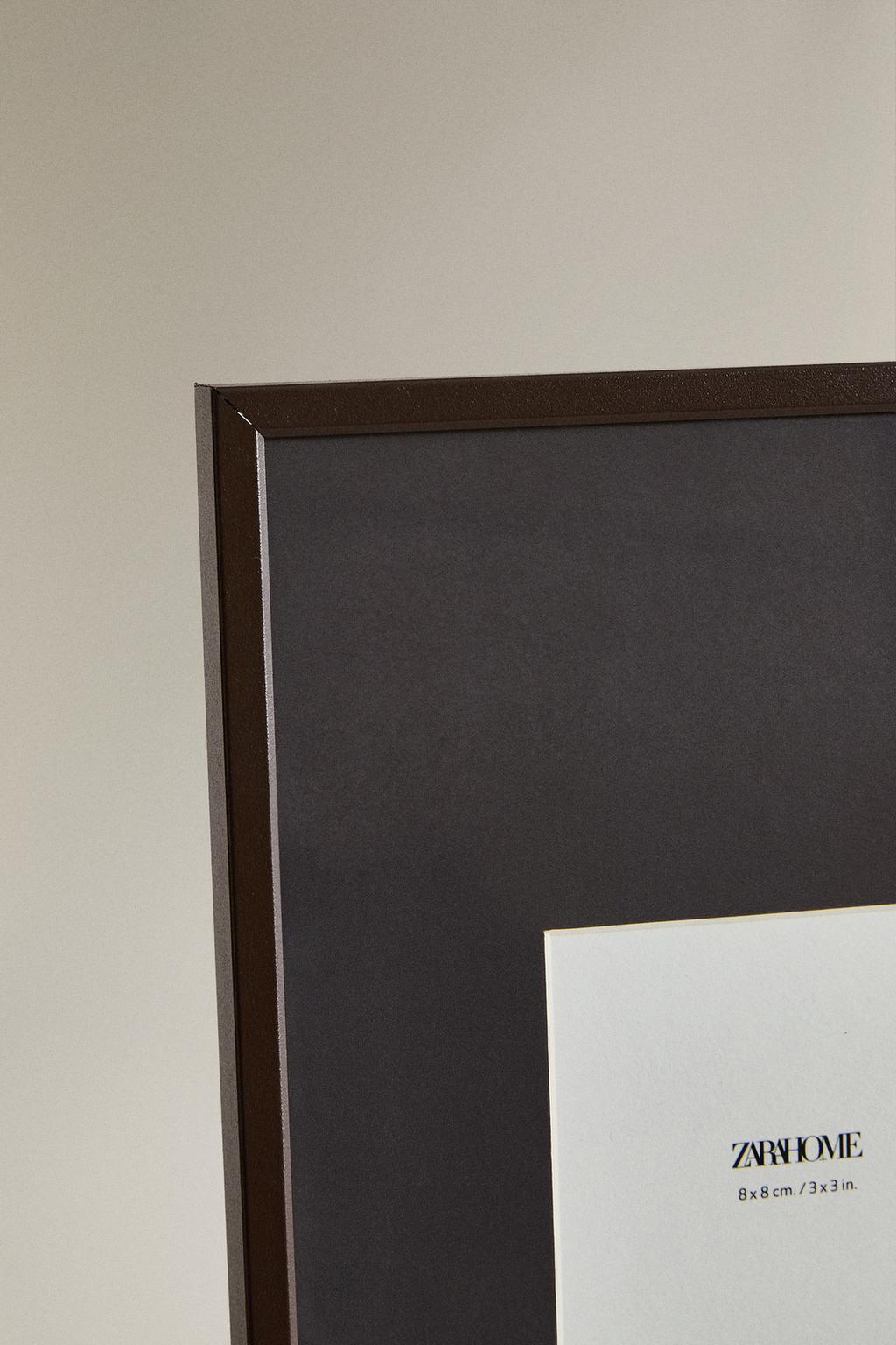 Цветная металлическая фоторамка