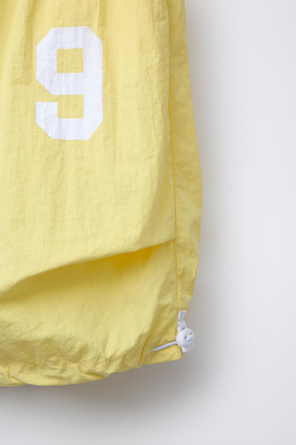 ДЛИННЫЕ ТЕХНИЧЕСКИЕ ШОРТЫ-БЕРМУДЫ ИЗ НЕЙЛОНА