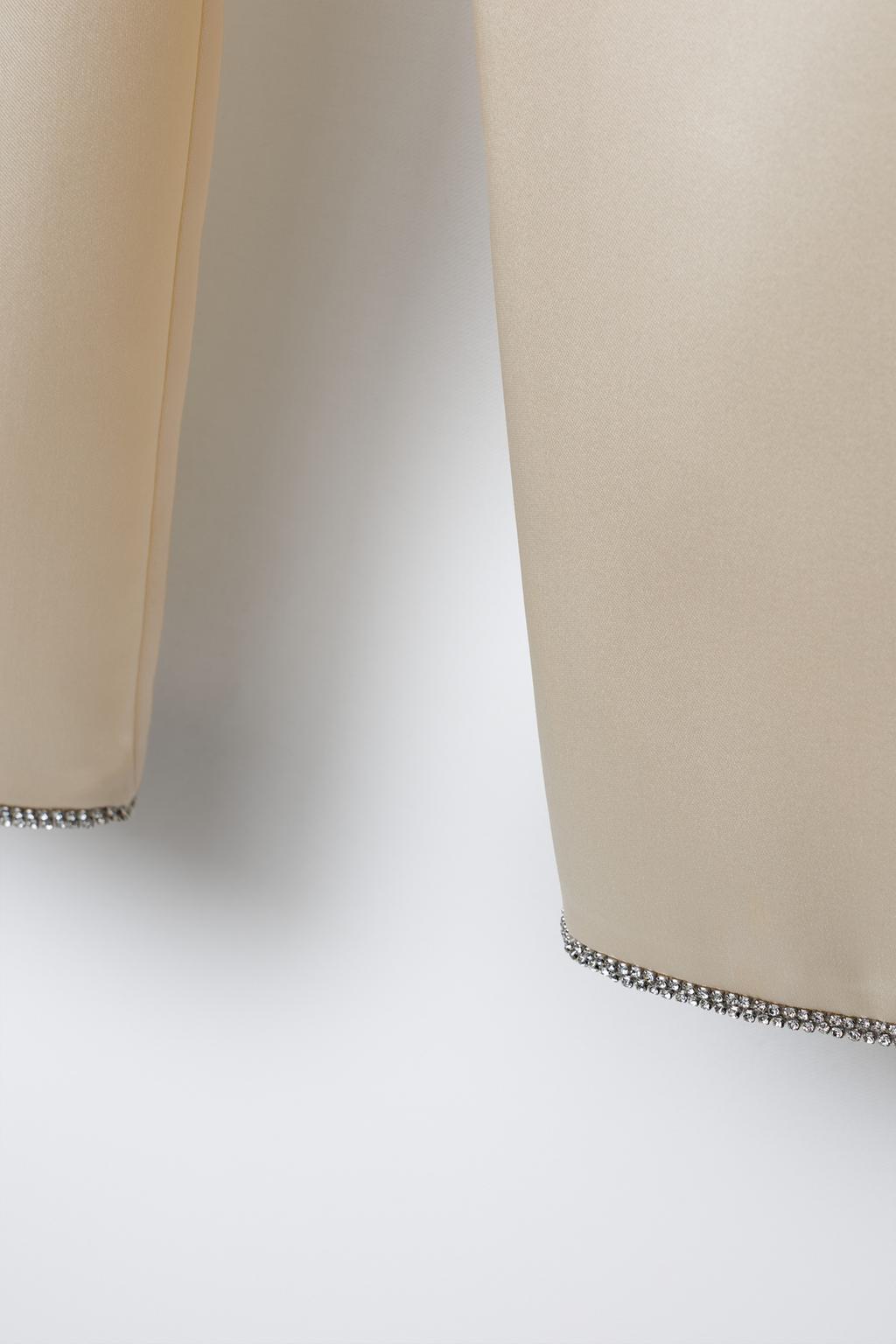 АТЛАСНЫЕ БРЮКИ С БЛЕСТКАМИ