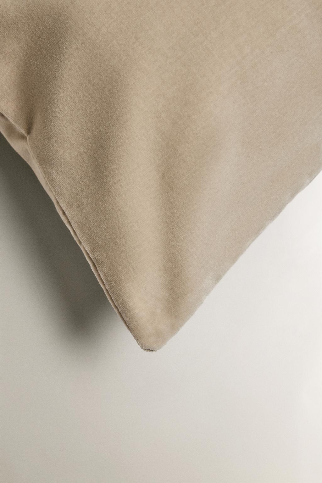 Наволочка из бархата