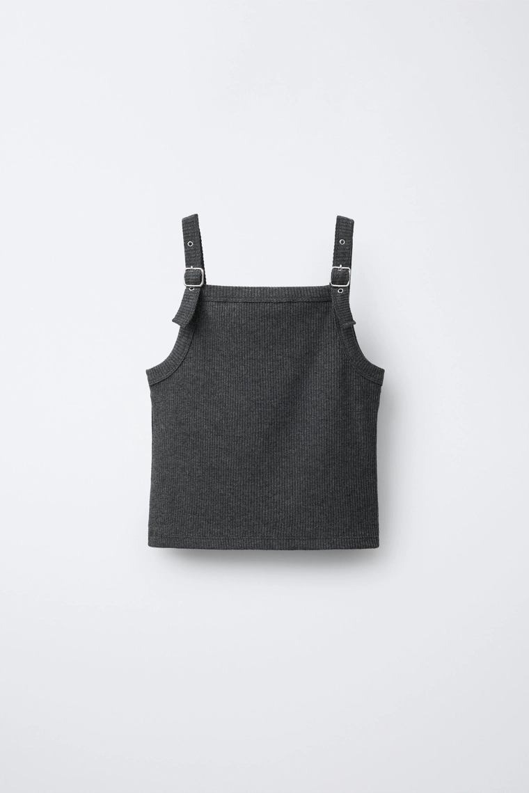 ФУТБОЛКА В РУБЧИК С ПРЯЖКАМИ