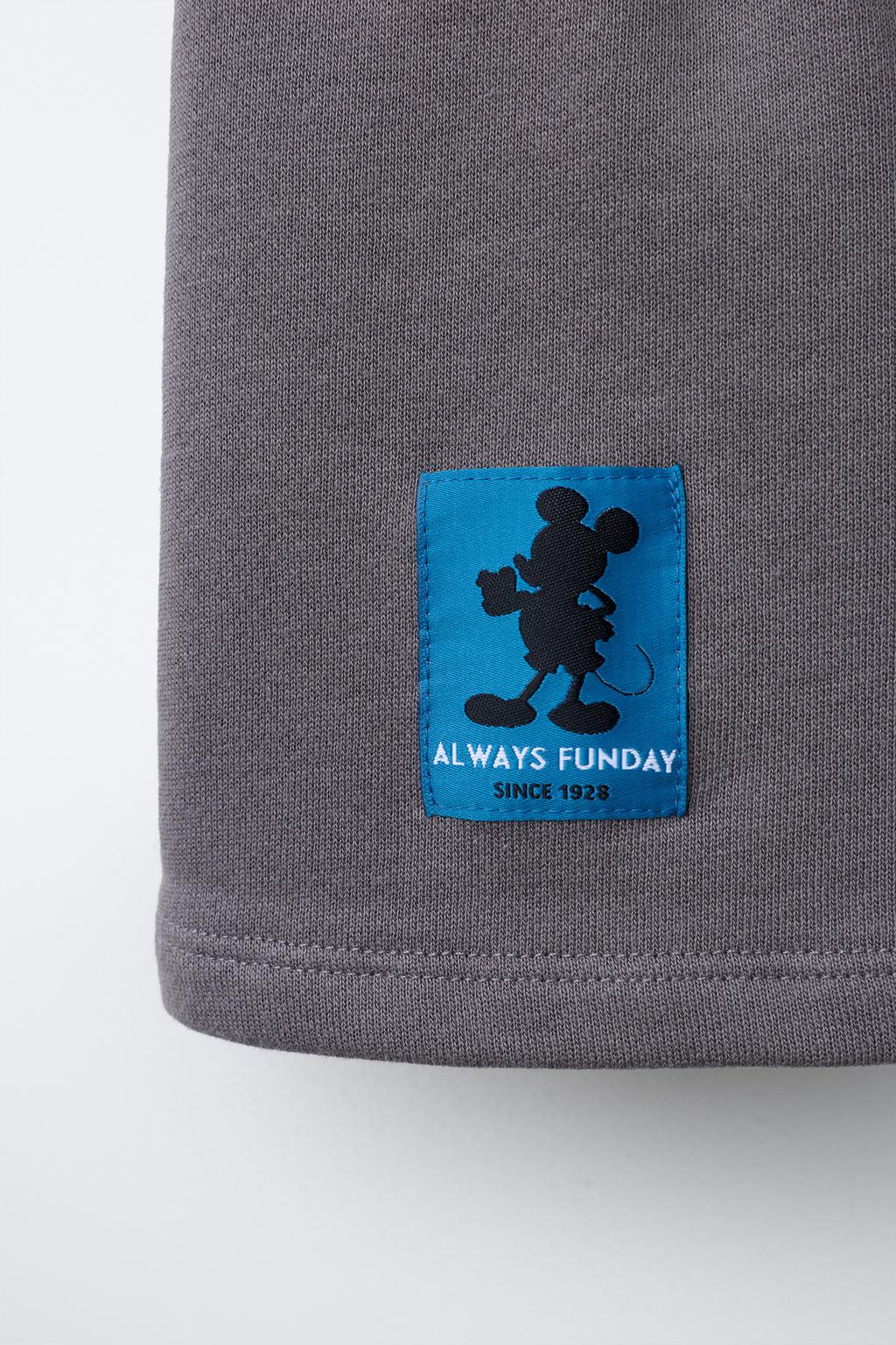 БЕРМУДЫ С ПРИНТОМ MICKEY MOUSE © DISNEY