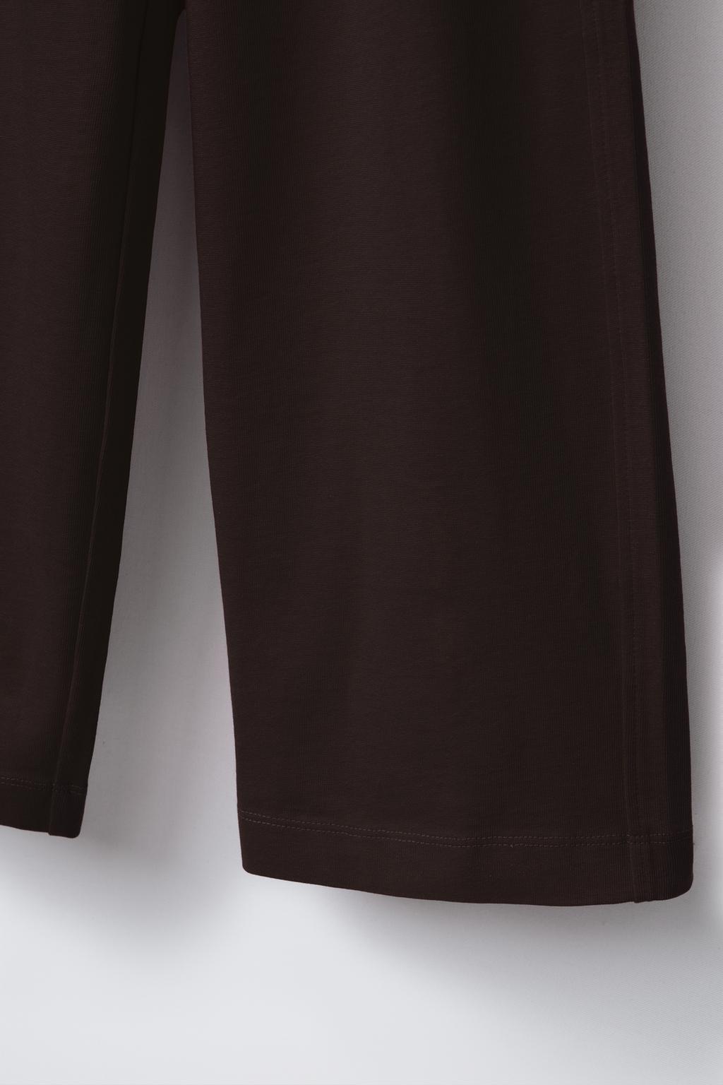 Широкие брюки с высокой посадкой