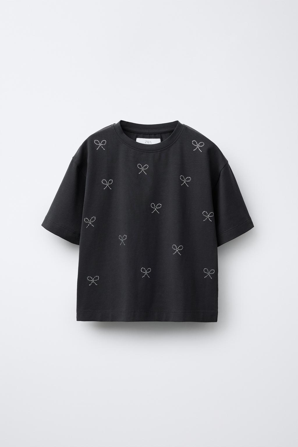 МАЙКА BOXY FIT СО СТРАЗАМИ И БАНТАМИ