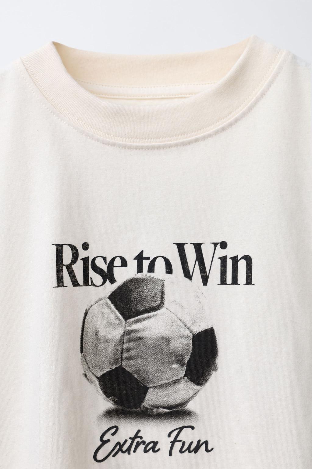 ФУТБОЛКА С ПРИНТОМ «МЯЧ»