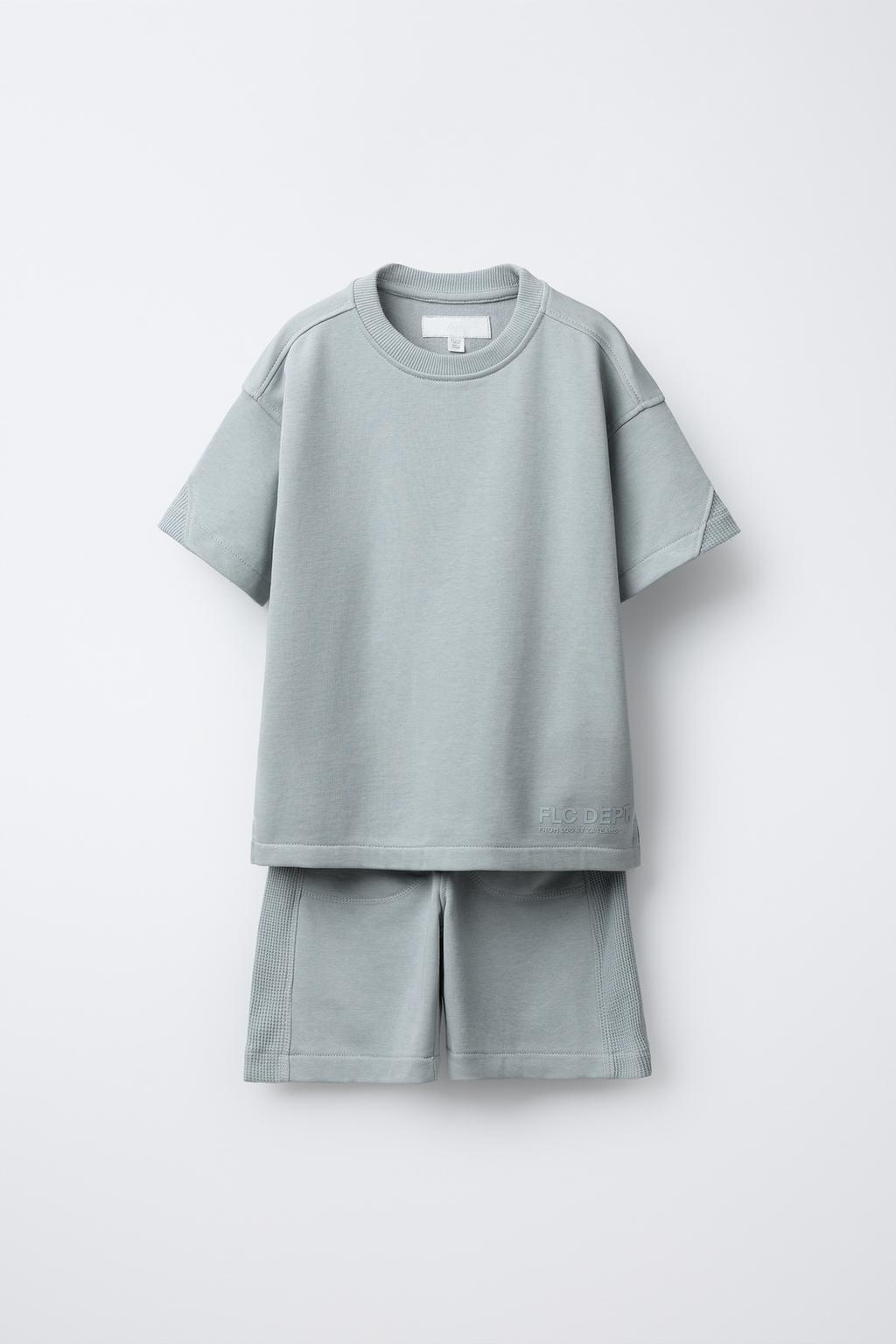 КОМПЛЕКТ ИЗ ФУТБОЛКИ И ШОРТОВ «ВАФЛИ»