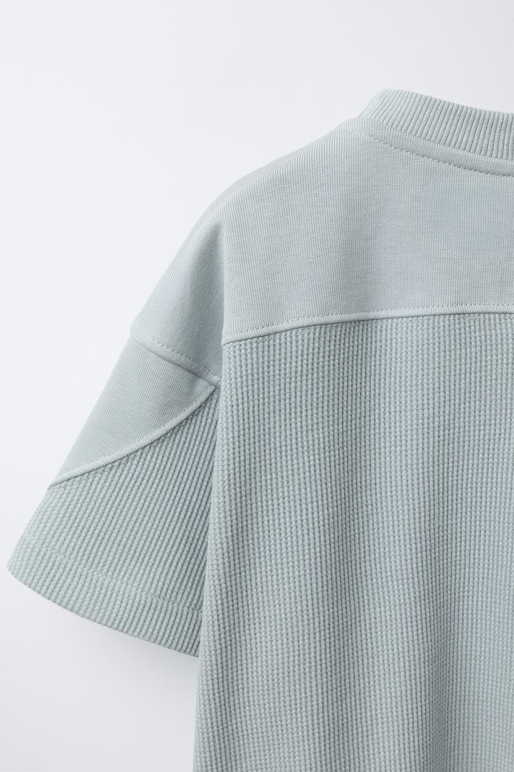 КОМПЛЕКТ ИЗ ФУТБОЛКИ И ШОРТОВ «ВАФЛИ»