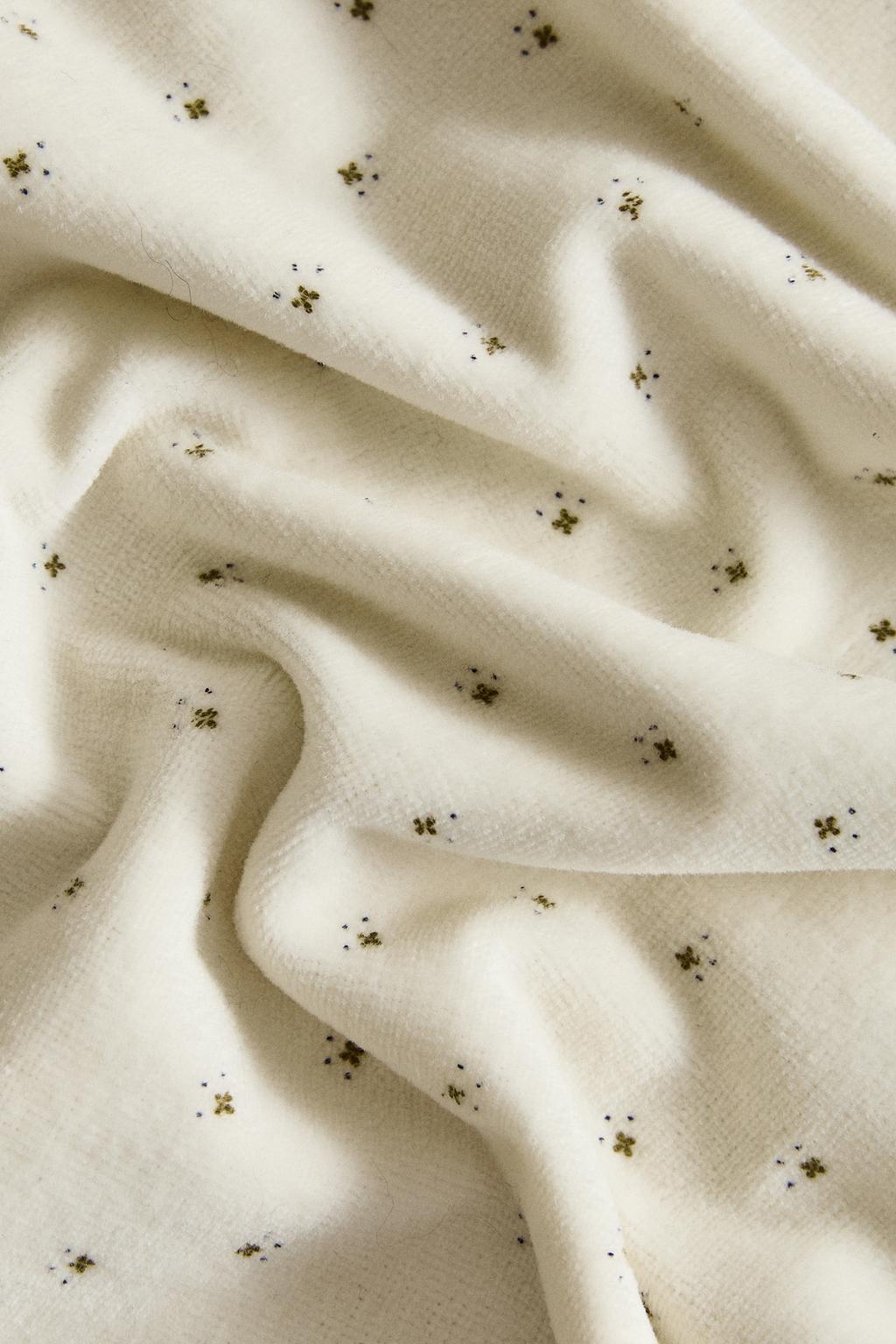 Детский плед с клеверным принтом