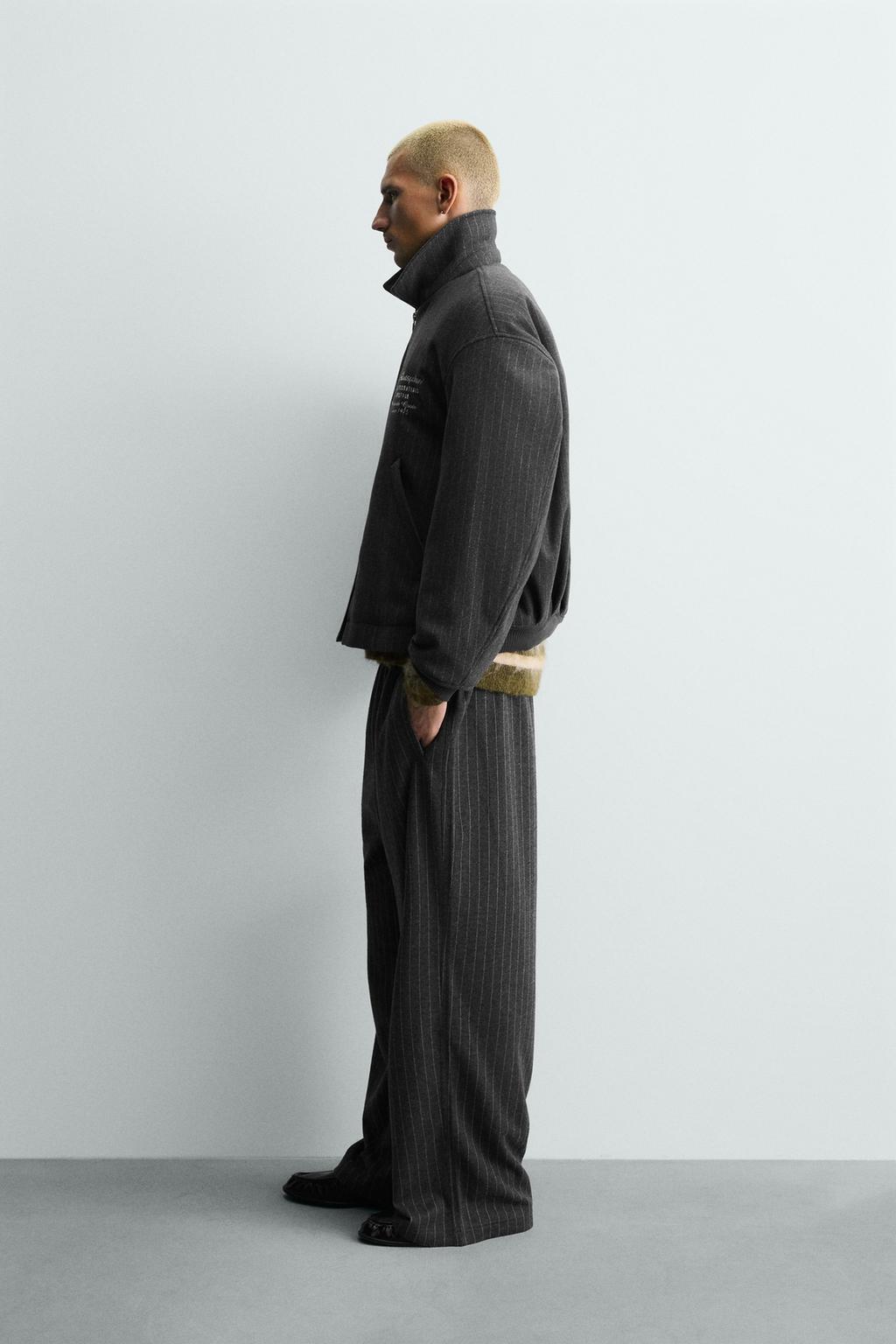 КУРТКА В ПОЛОСКУ С ВЫШИВКОЙ