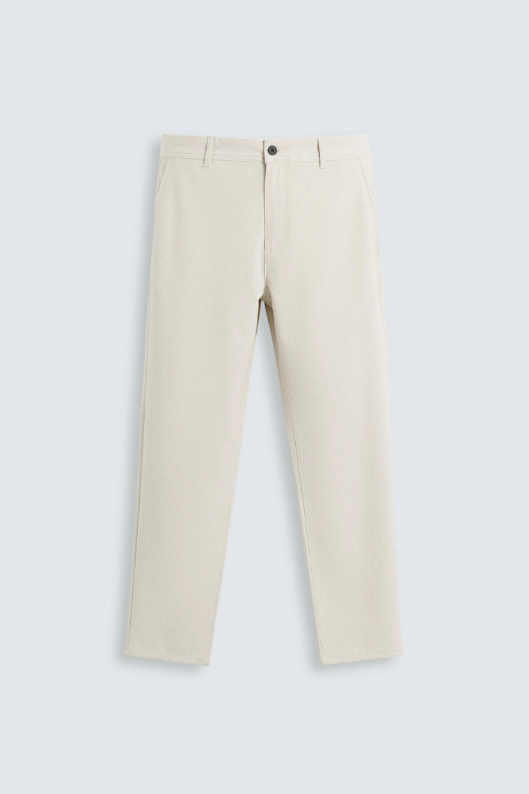 БРЮКИ КОМФОРТНОЙ ПОСАДКИ ИЗ РЕЛЬЕФНОЙ ТКАНИ