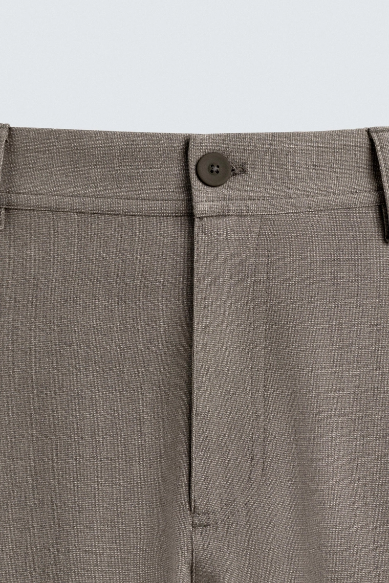 БРЮКИ КОМФОРТНОЙ ПОСАДКИ ИЗ РЕЛЬЕФНОЙ ТКАНИ