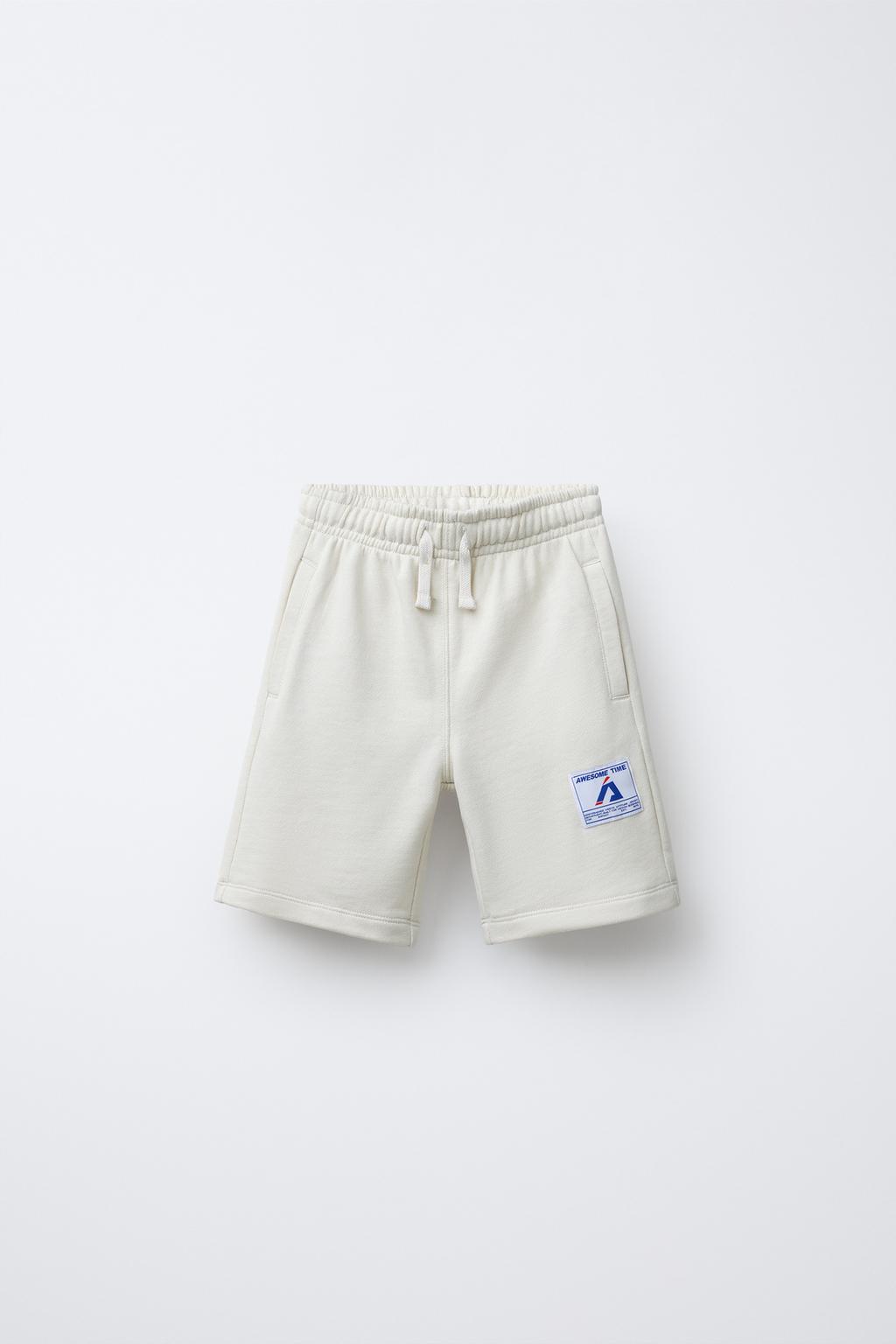 ШОРТЫ-ДЖОГГЕРЫ С НАШИВКАМИ