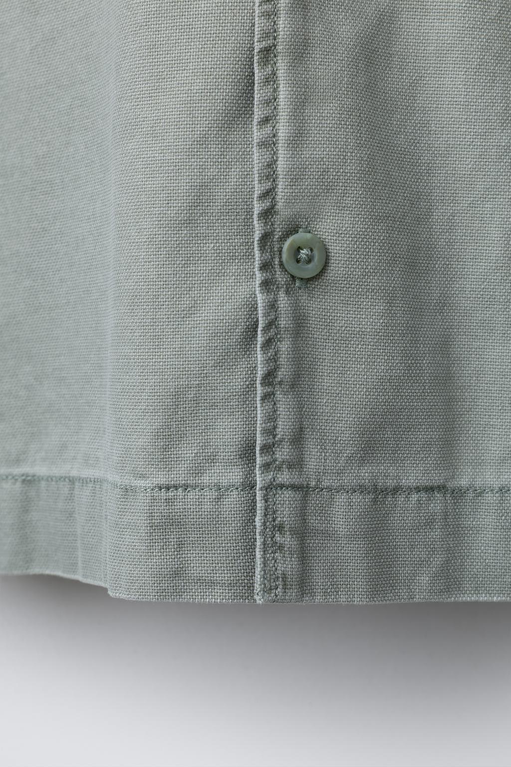 РУБАШКА С ВЫШИТОЙ НАДПИСЬЮ