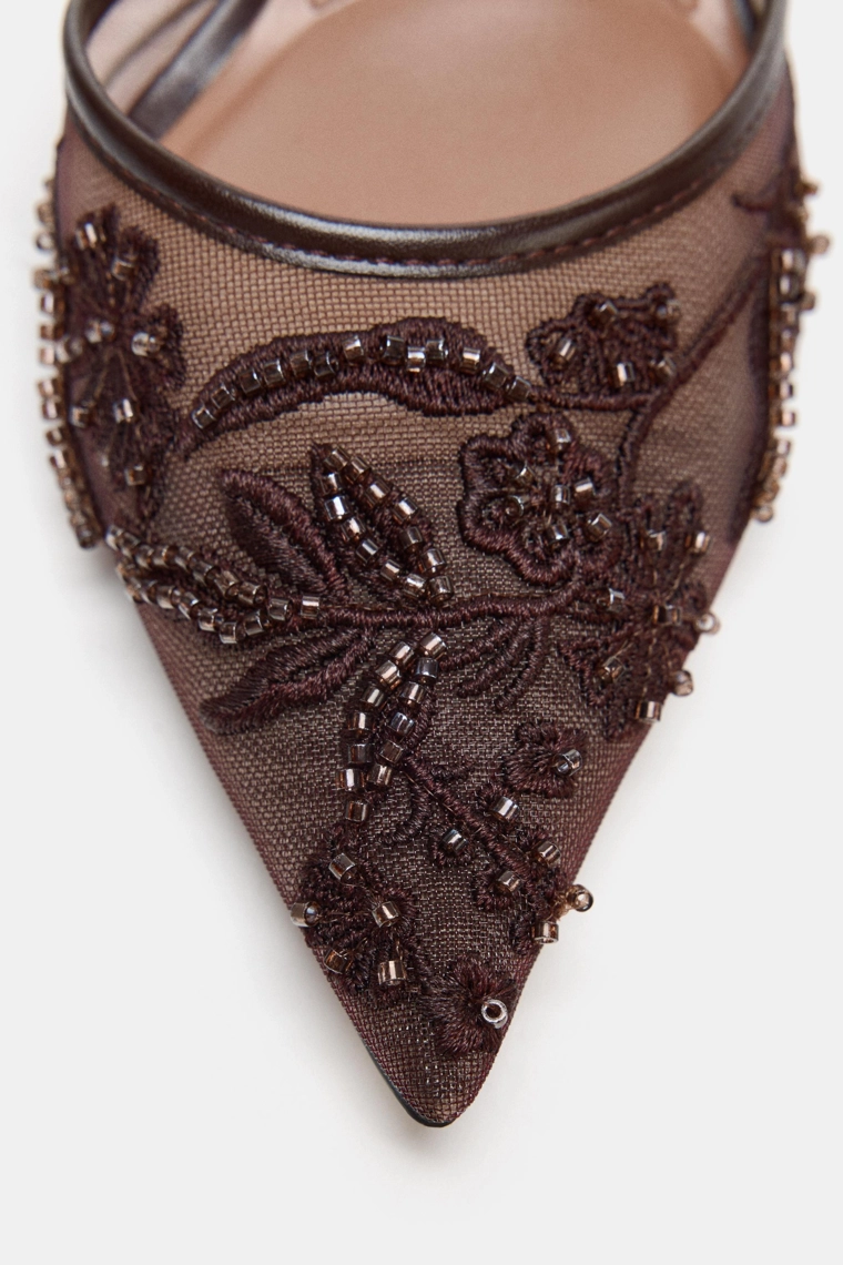 ТУФЛИ-МЮЛИ ИЗ СЕТЧАТОЙ ТКАНИ СО СТРАЗАМИ