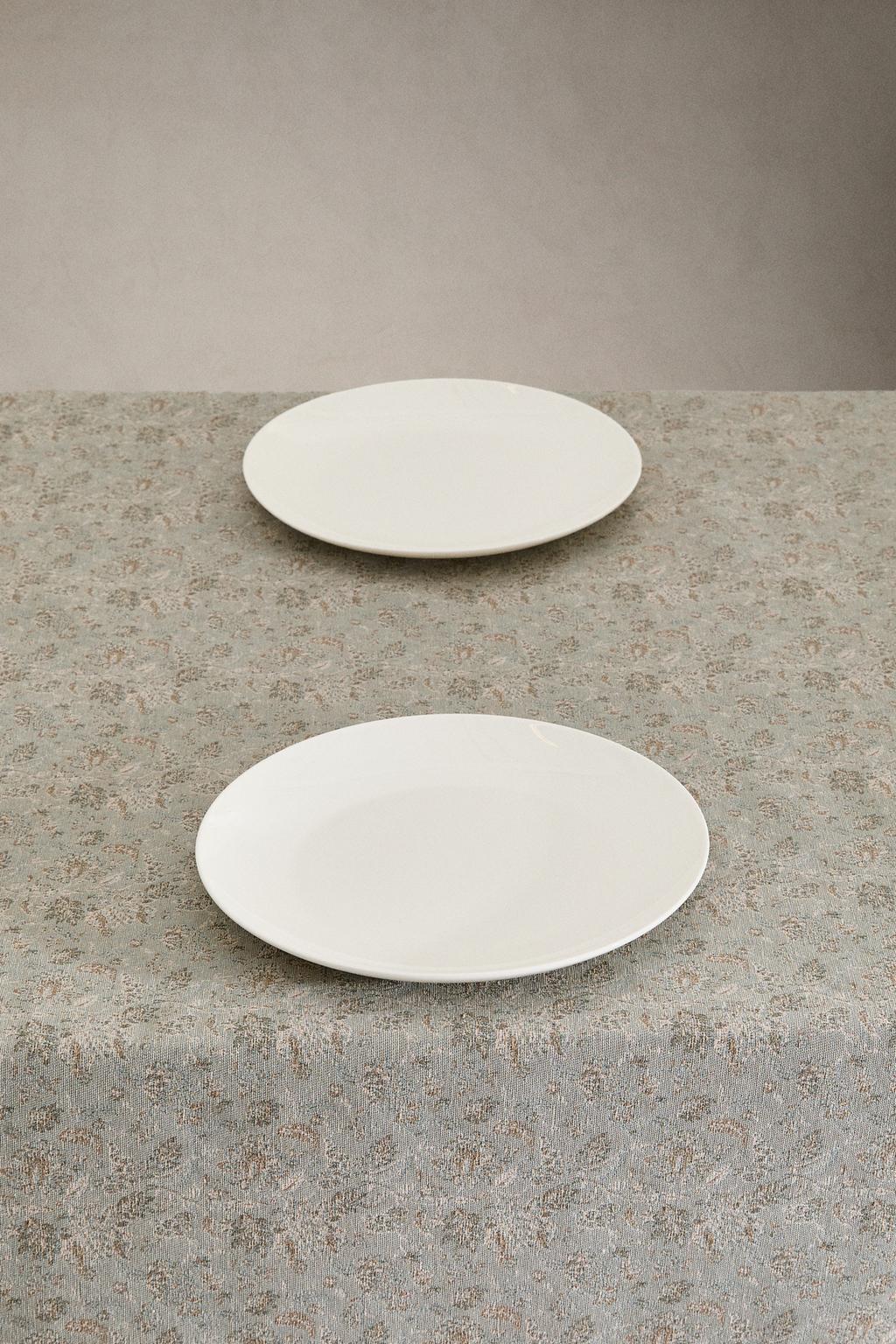 Cтоловая скатерть с цветочным жаккардовым узором