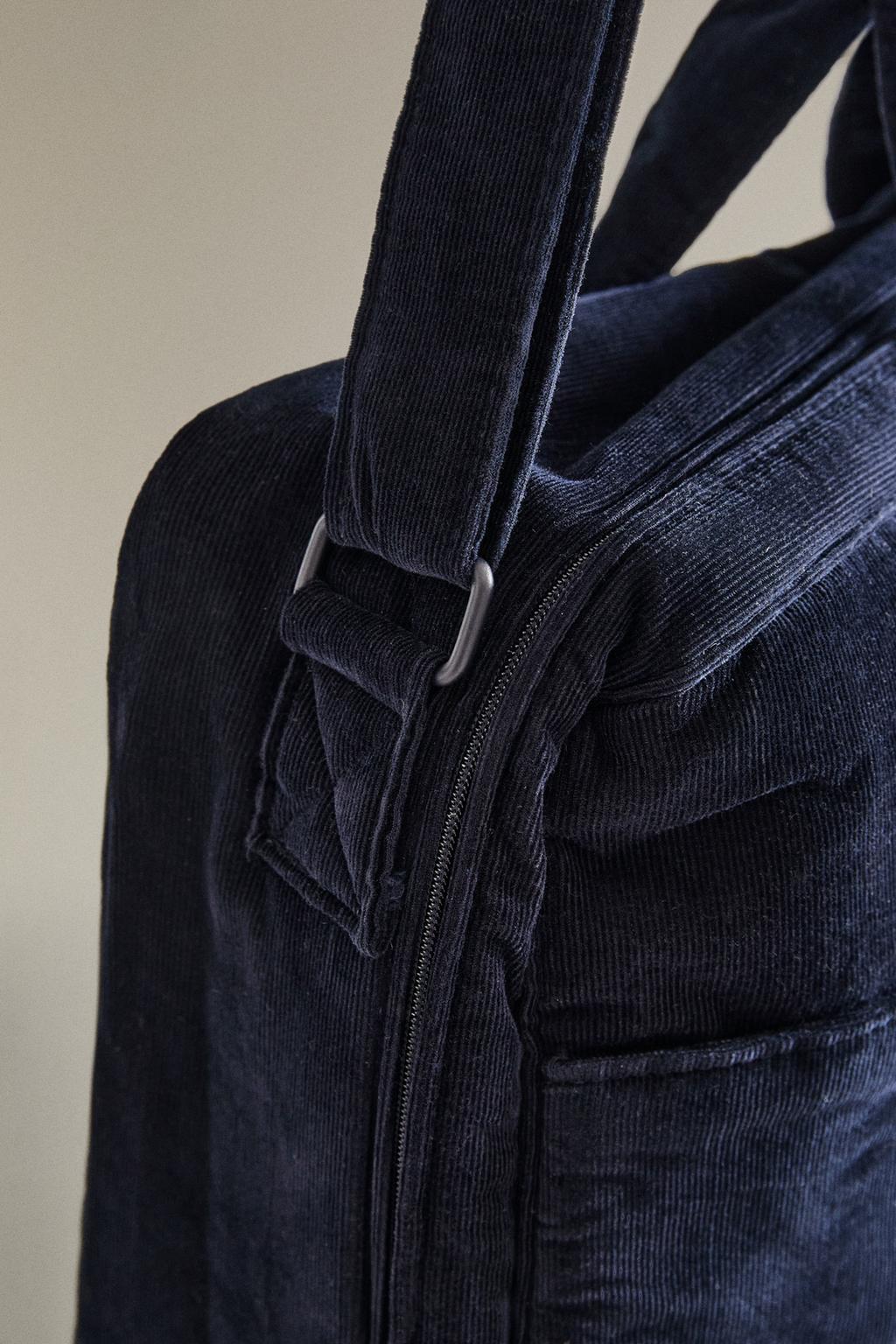 Детский чемодан из вельвета