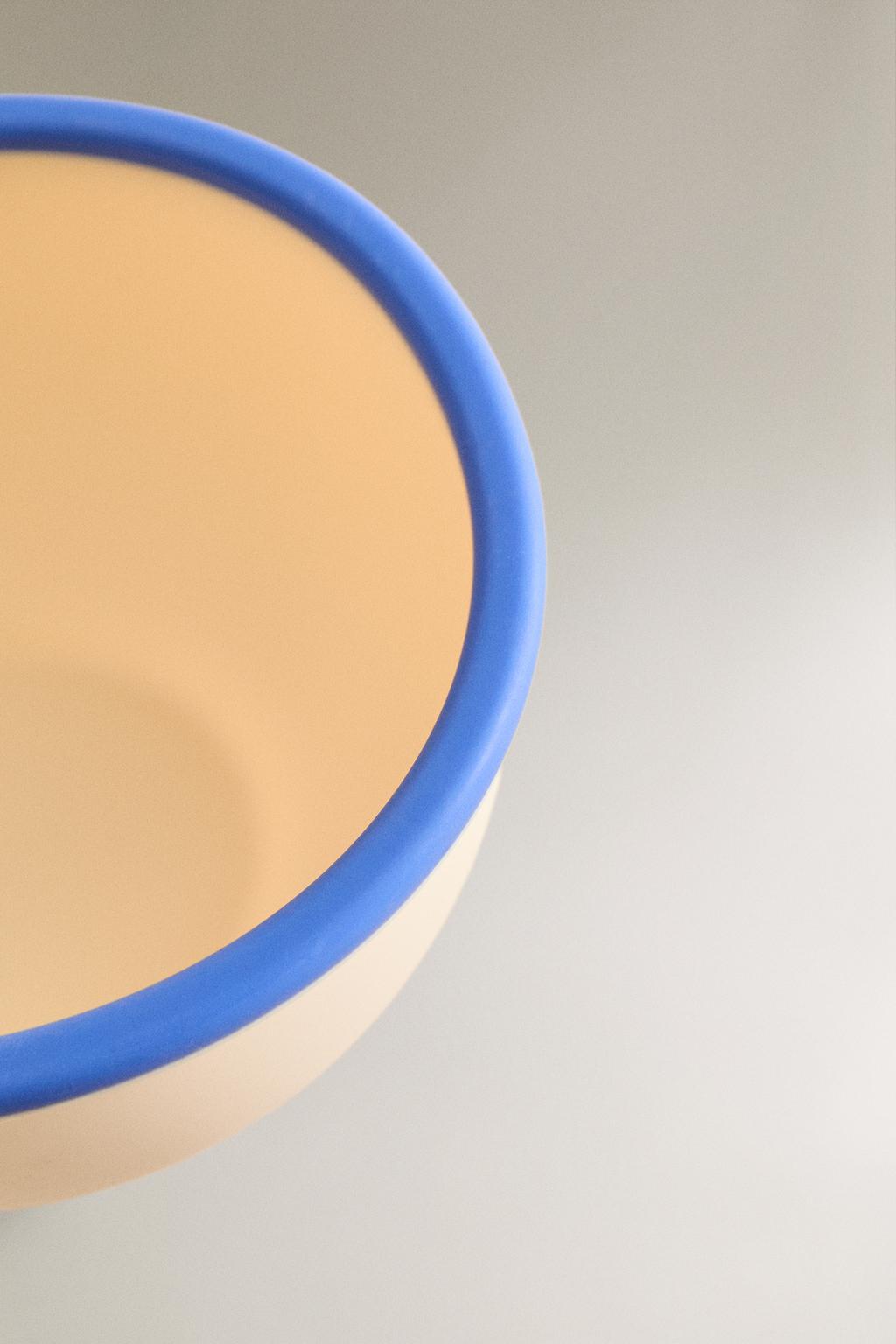 Детская миска с силиконовым краем