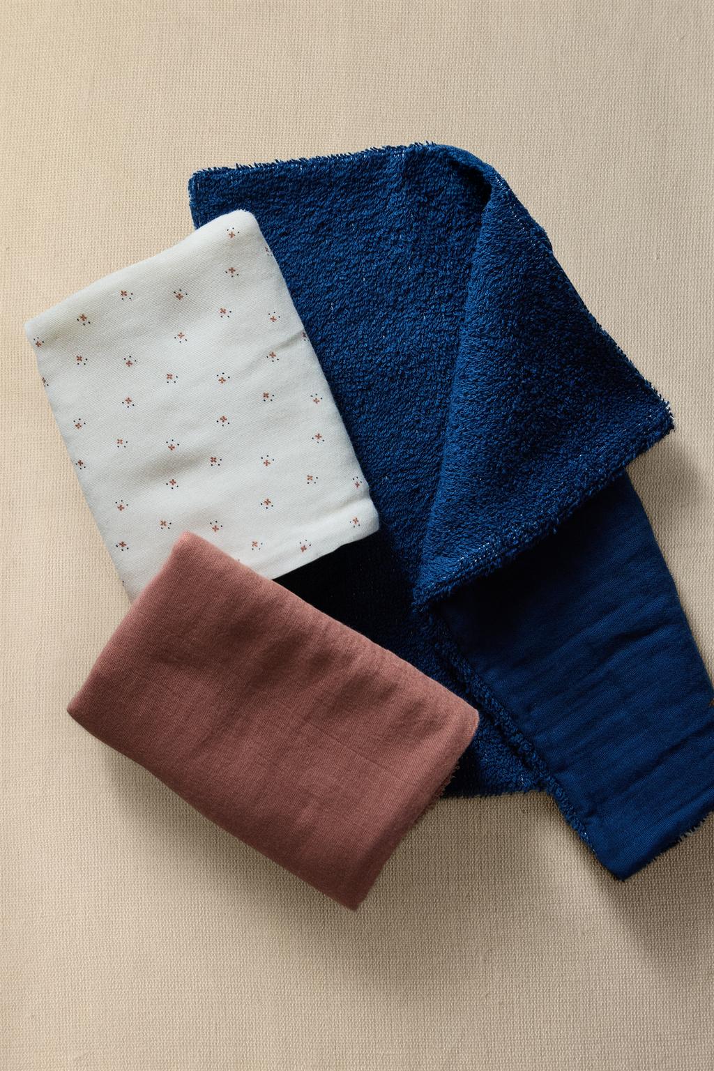 Набор мини-полотенец для младенцев с цветочным узором (набор из 3 шт.)