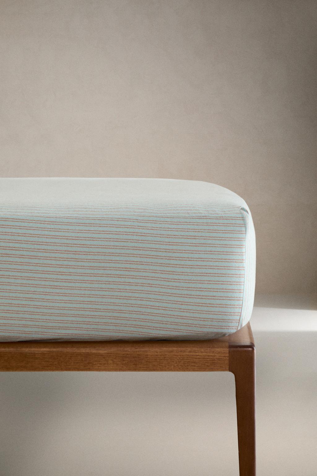 Детский приталенный плотный простынь в полоску