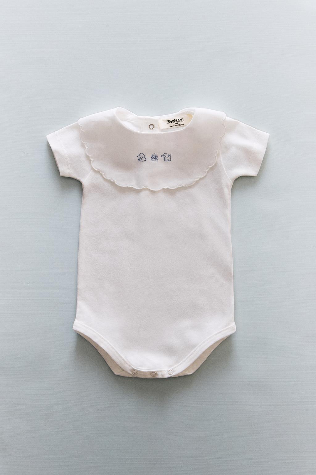 Короткий комбинезон для младенцев с вышитым слоном