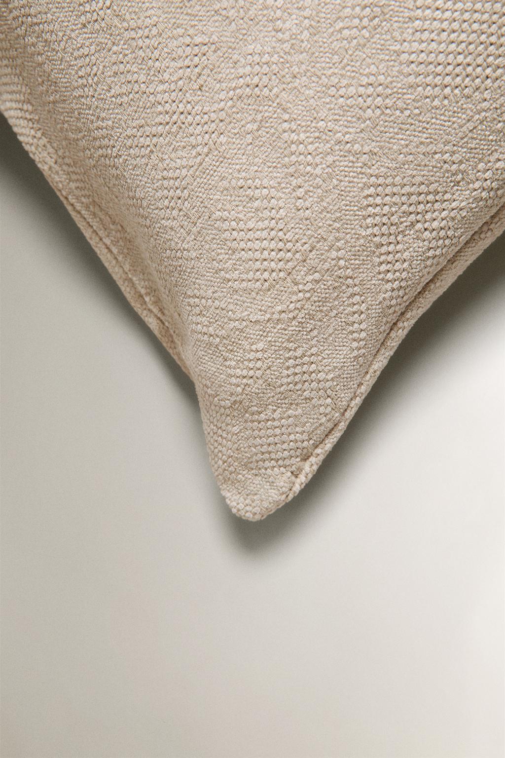 Чехол подушки из шенильи