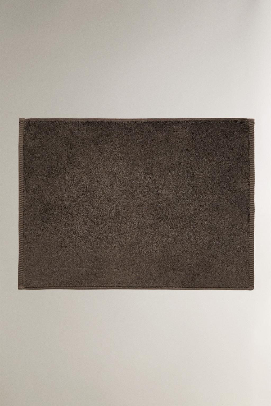 Экстра мягкий велюровый коврик для ванны с антискользящим покрытием