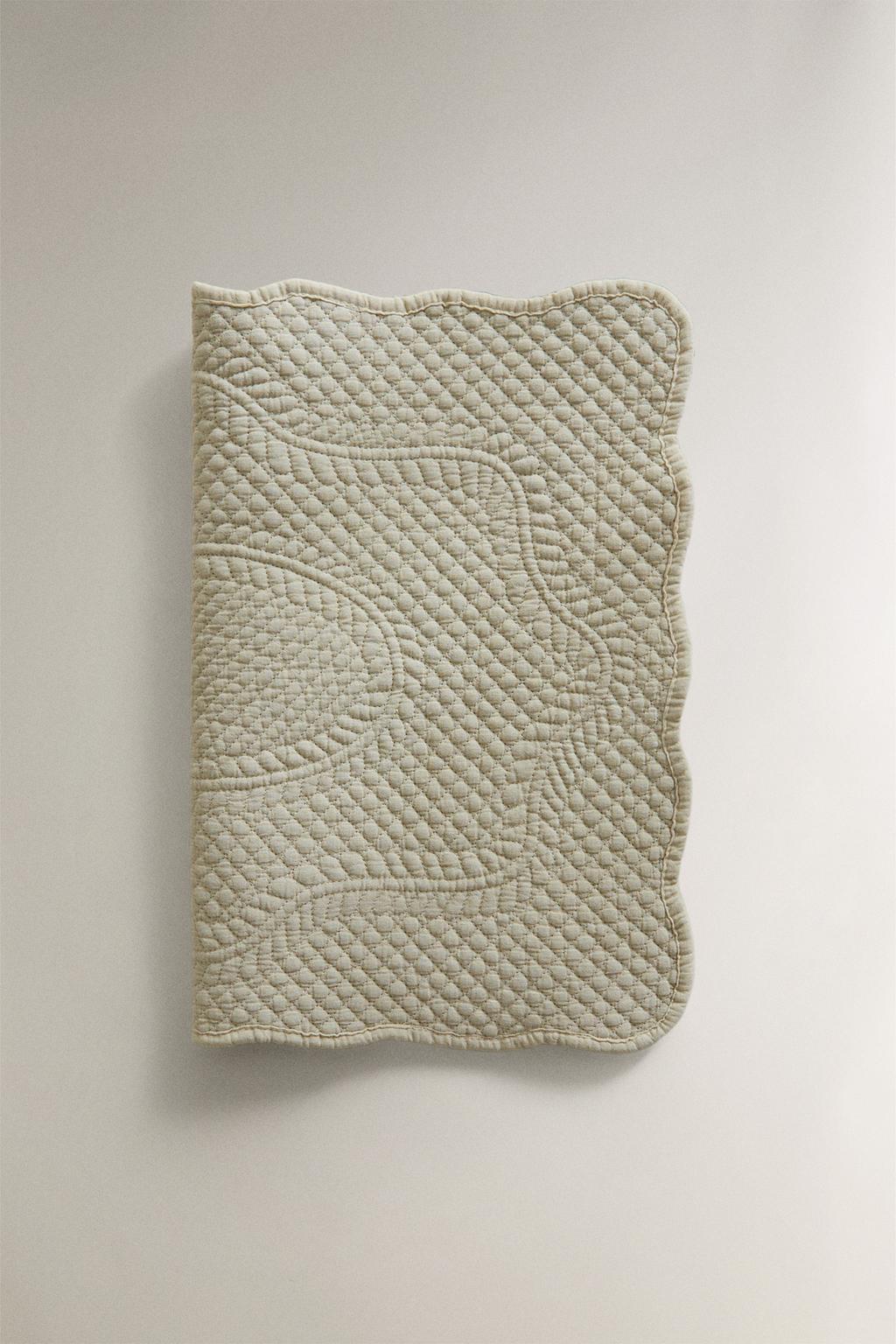 Стежаный подстилка