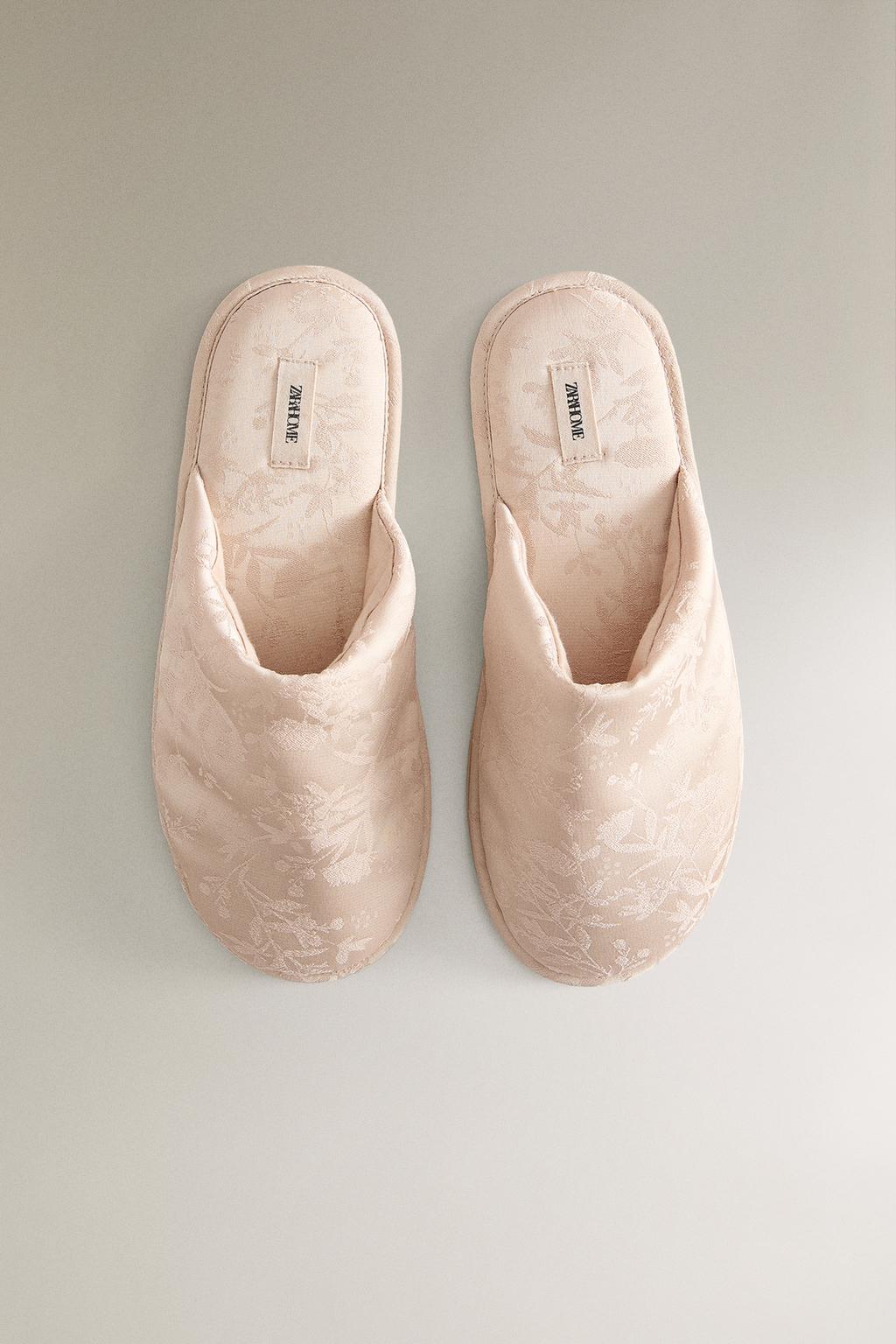 Туфли-мюли с жаккардовым узором