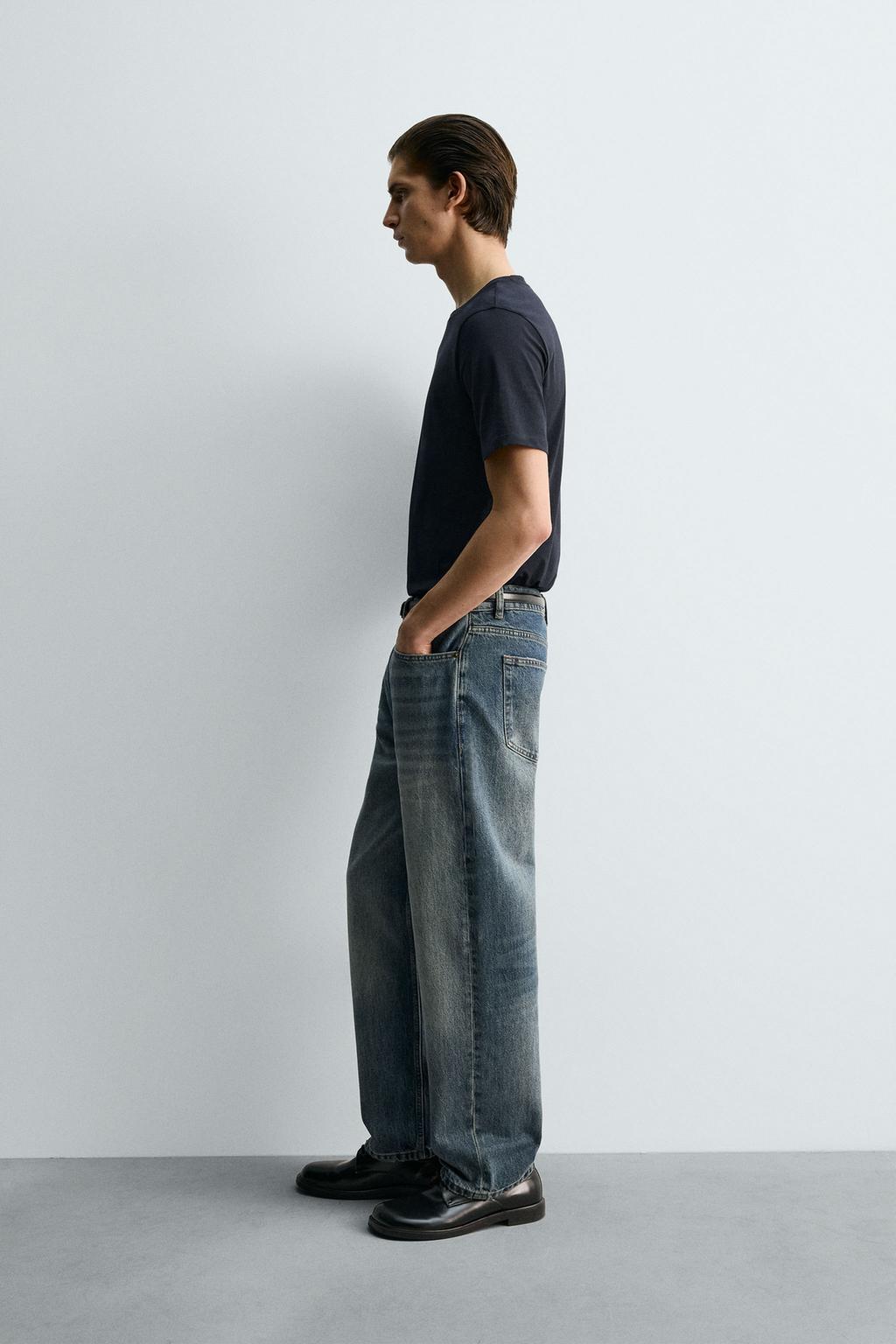 БАЗОВАЯ ФУТБОЛКА SLIM FIT