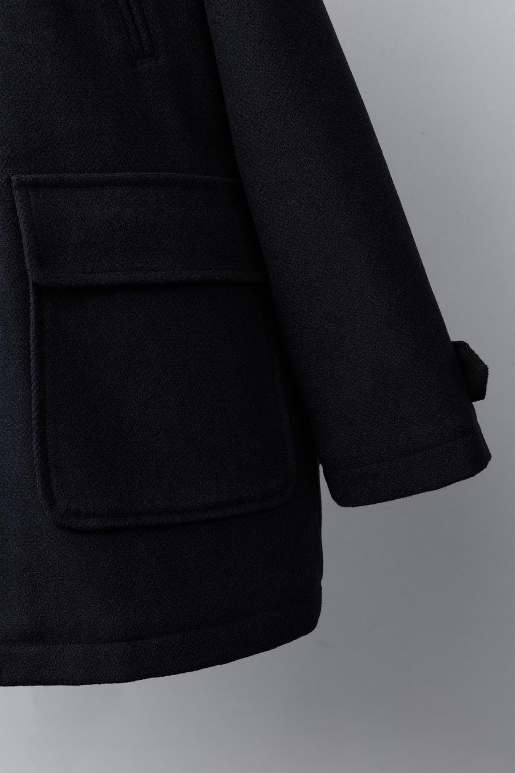 ПАЛЬТО ИЗ СИНТЕТИЧЕСКОЙ ШЕРСТИ С КАПЮШОНОМ