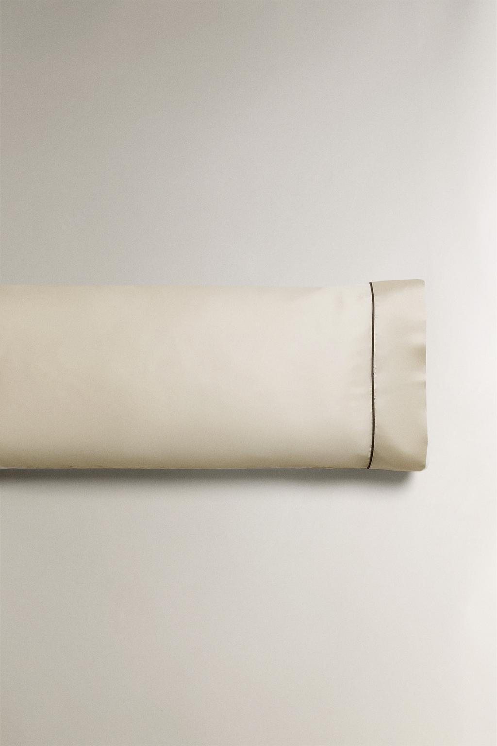 Наволочка из сатина с отделкой