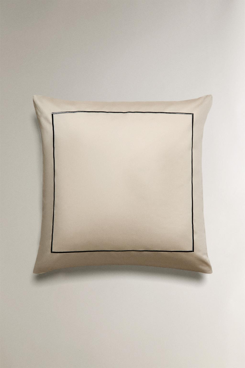 Наволочка из сатина с отделкой