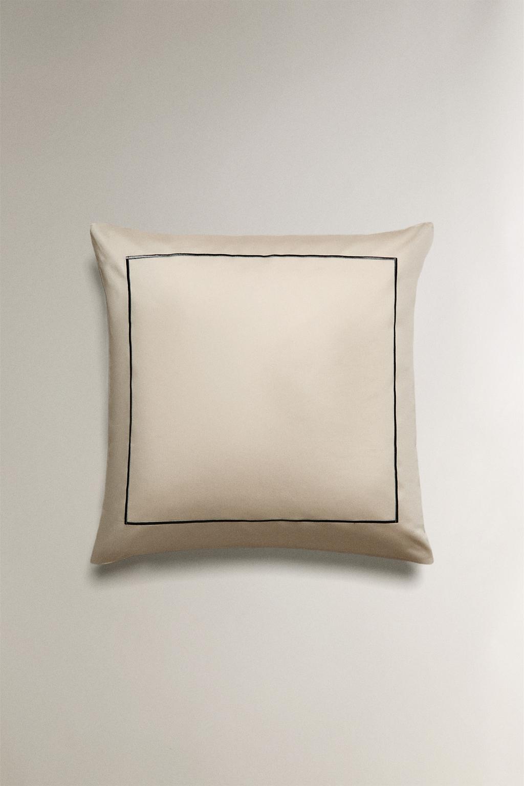 Наволочка из сатина с отделкой