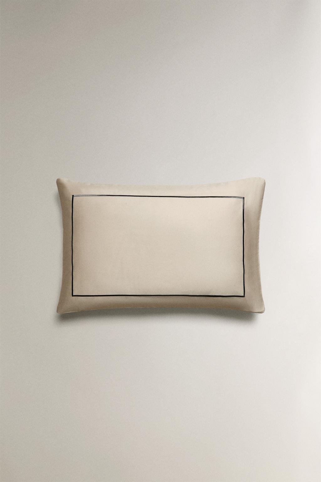 Наволочка из сатина с отделкой