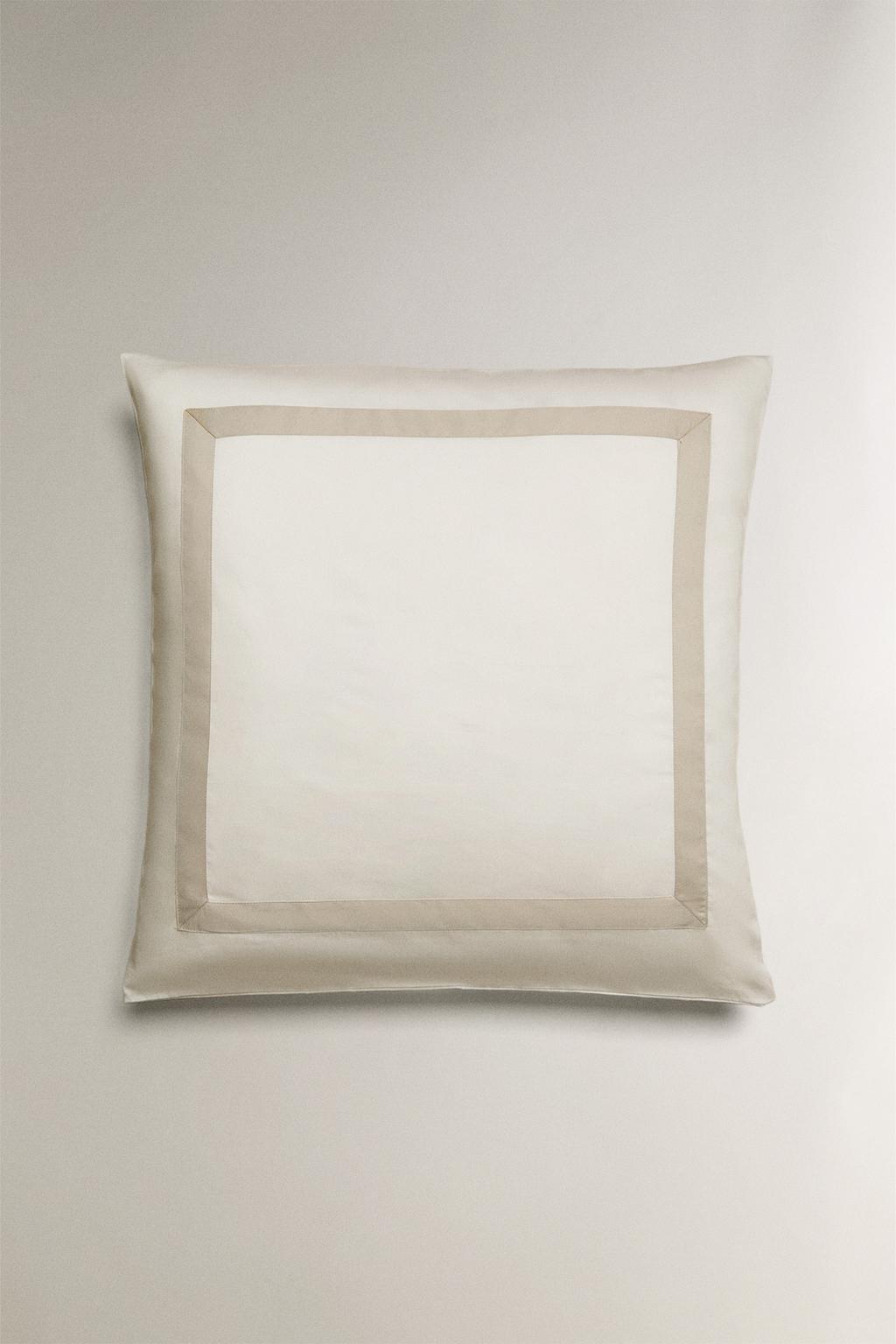 Наволочка из сатина с контрастным бордюром (300 нитей)