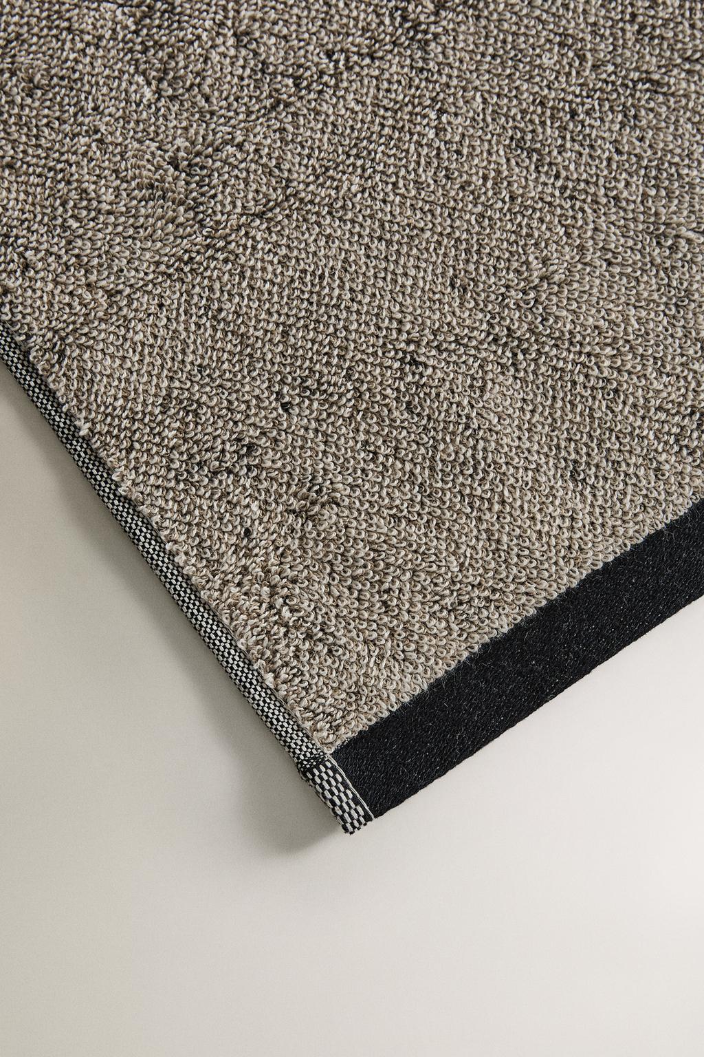 Полотенце для ванны с меланжевым эффектом