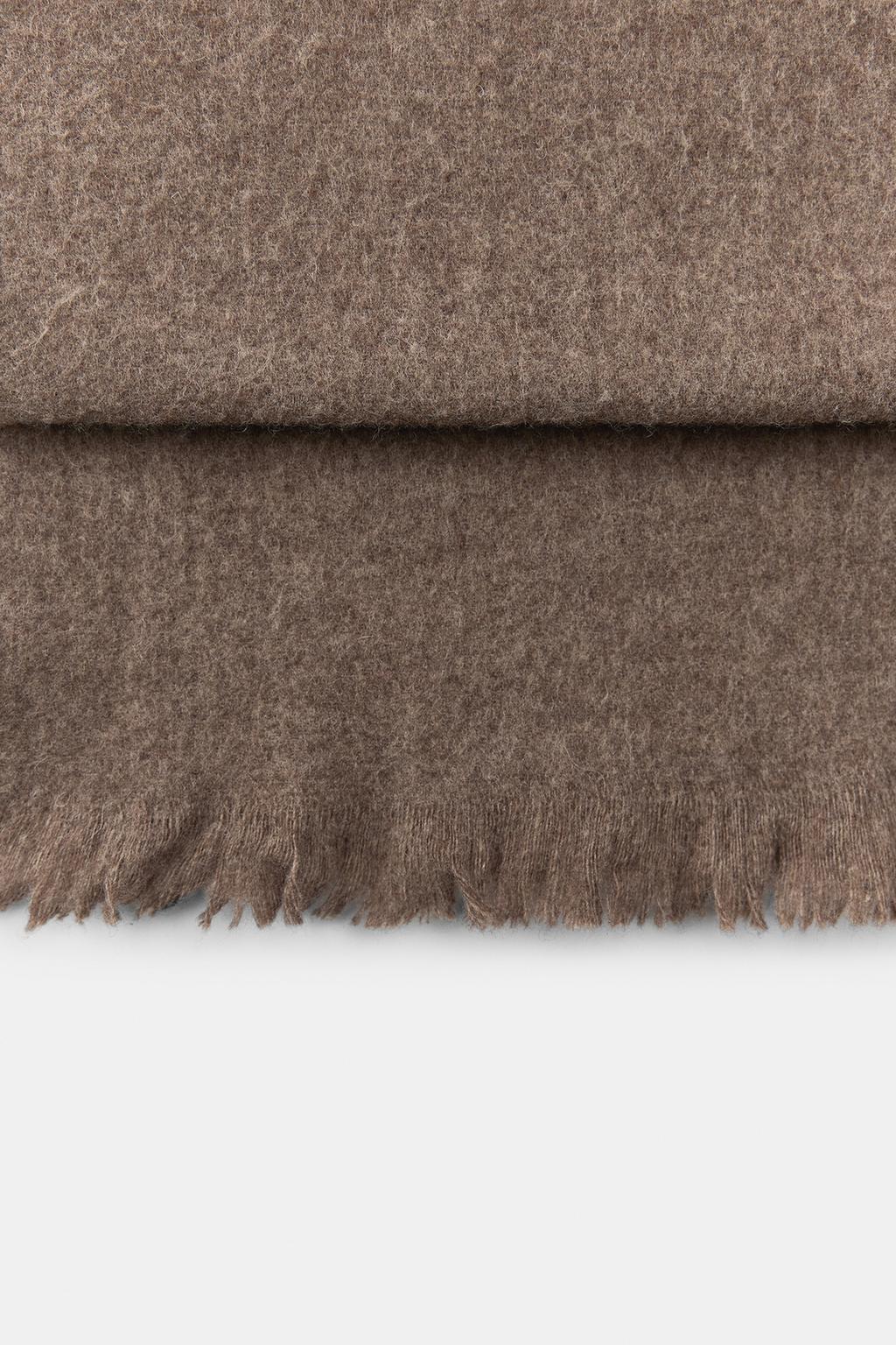 ОДНОТОННЫЙ ШАРФ С ШЕРСТЬЮ