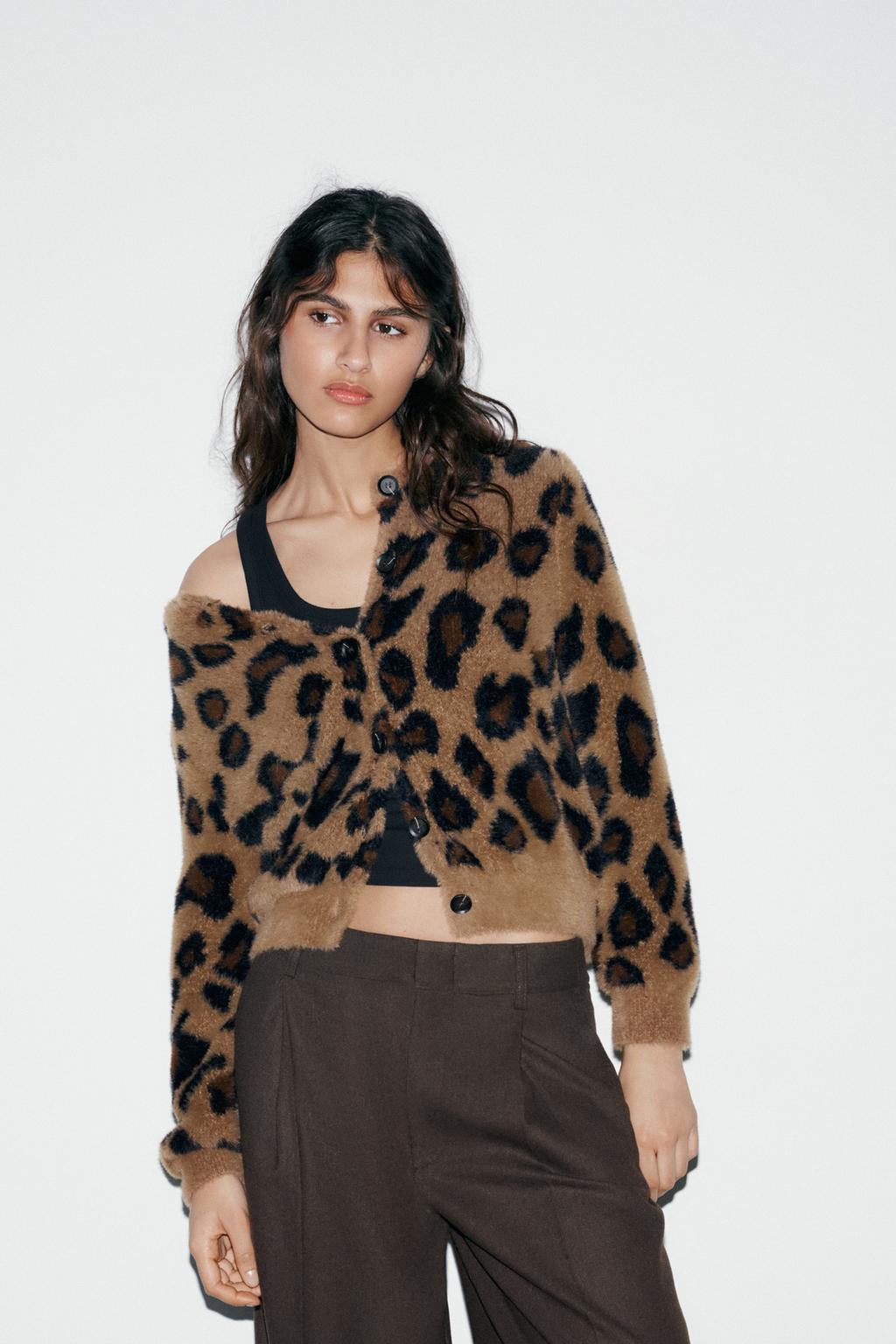 ЖАККАРДОВЫЙ КАРДИГАН С АНИМАЛИСТИЧЕСКИМ ПРИНТОМ