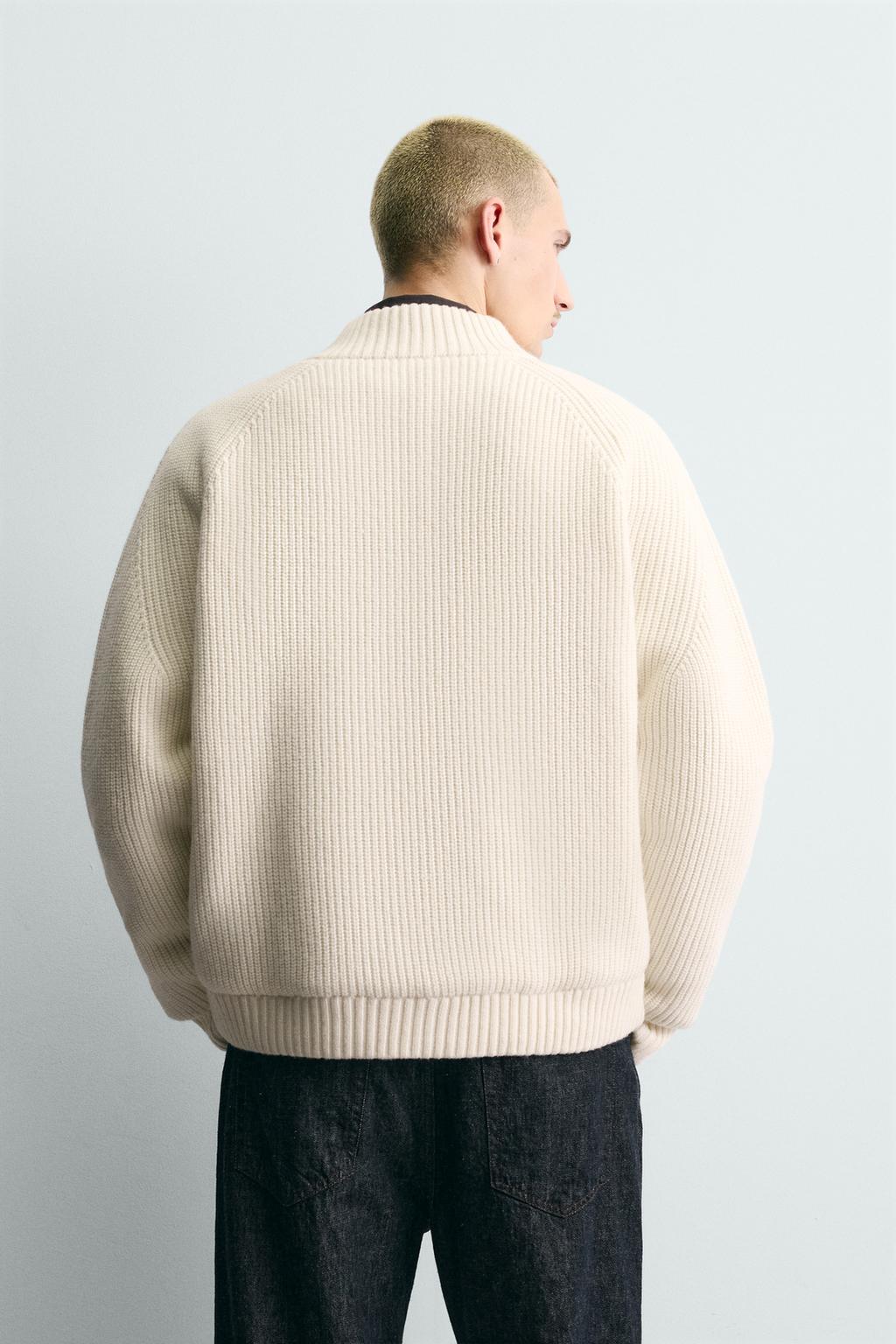 СТЕГАНЫЙ ТРИКОТАЖНЫЙ БОМБЕР