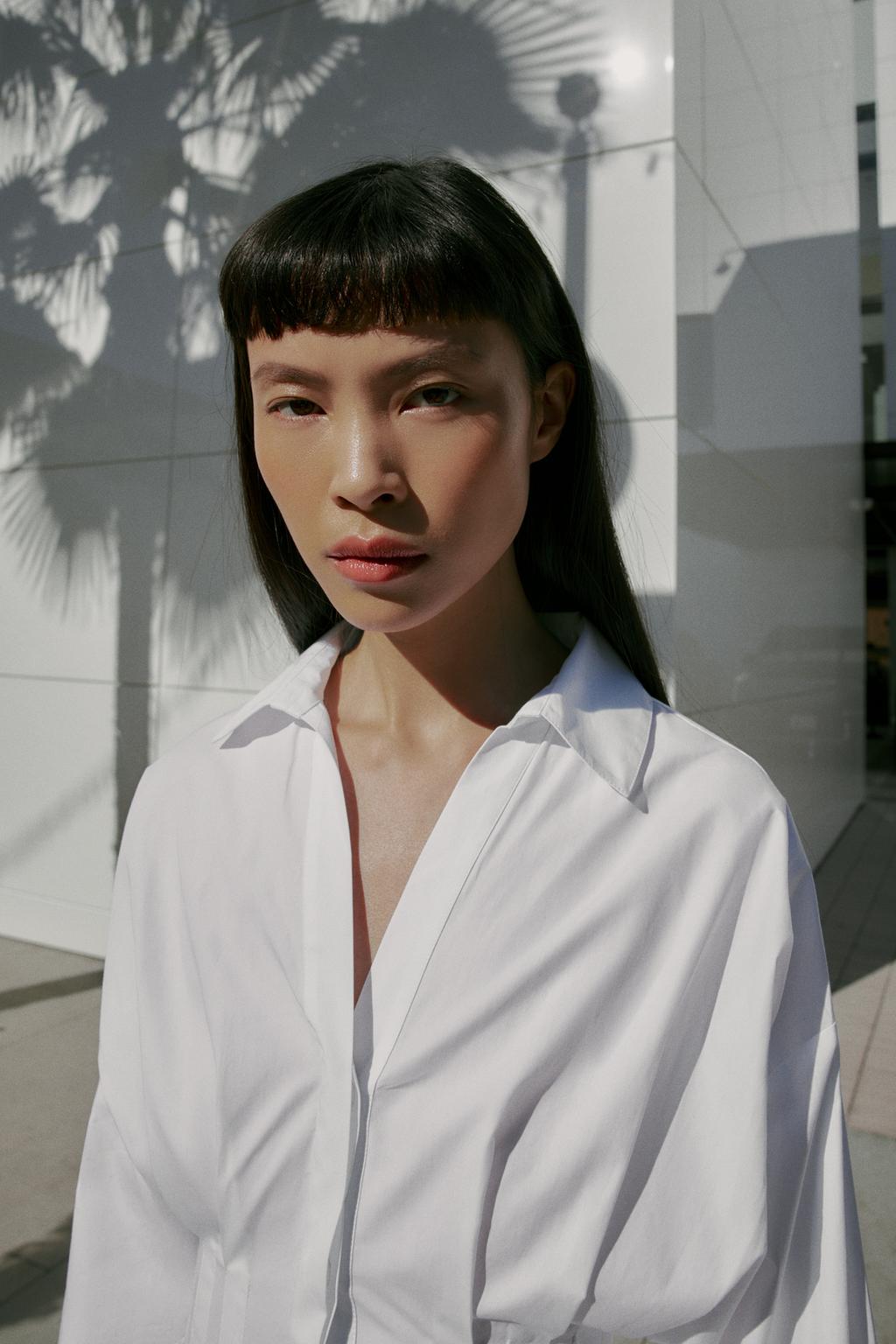 РУБАШКА ИЗ ПОПЛИНА СО СКЛАДКАМИ