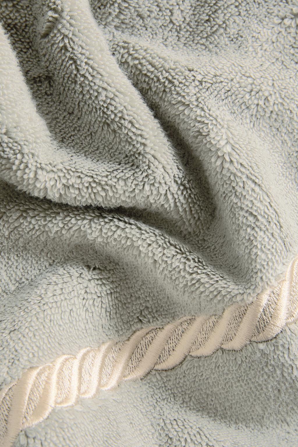 Вышитое банный полотенце из хлопка