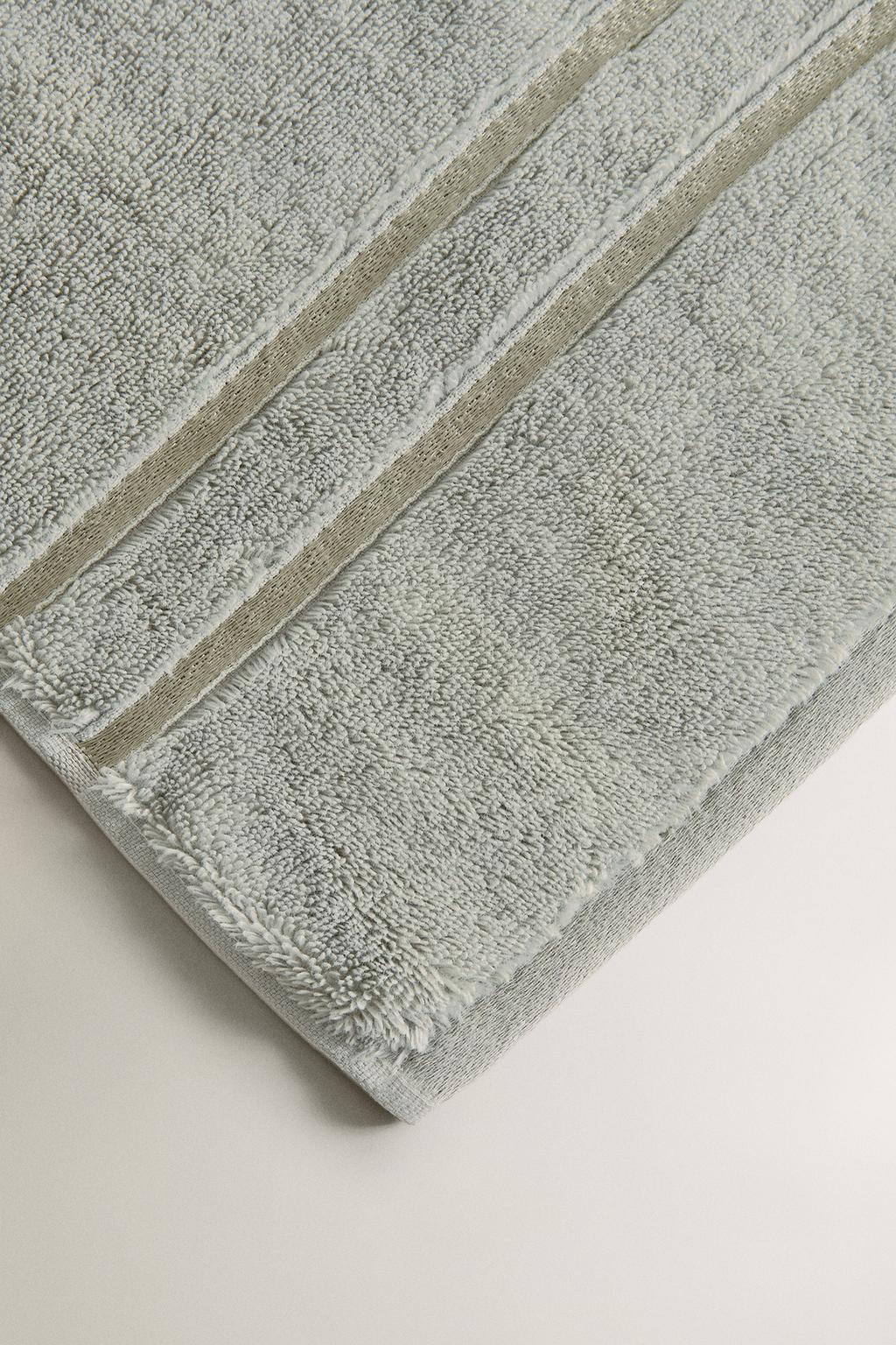 Полотенце для ванны с подкладкой