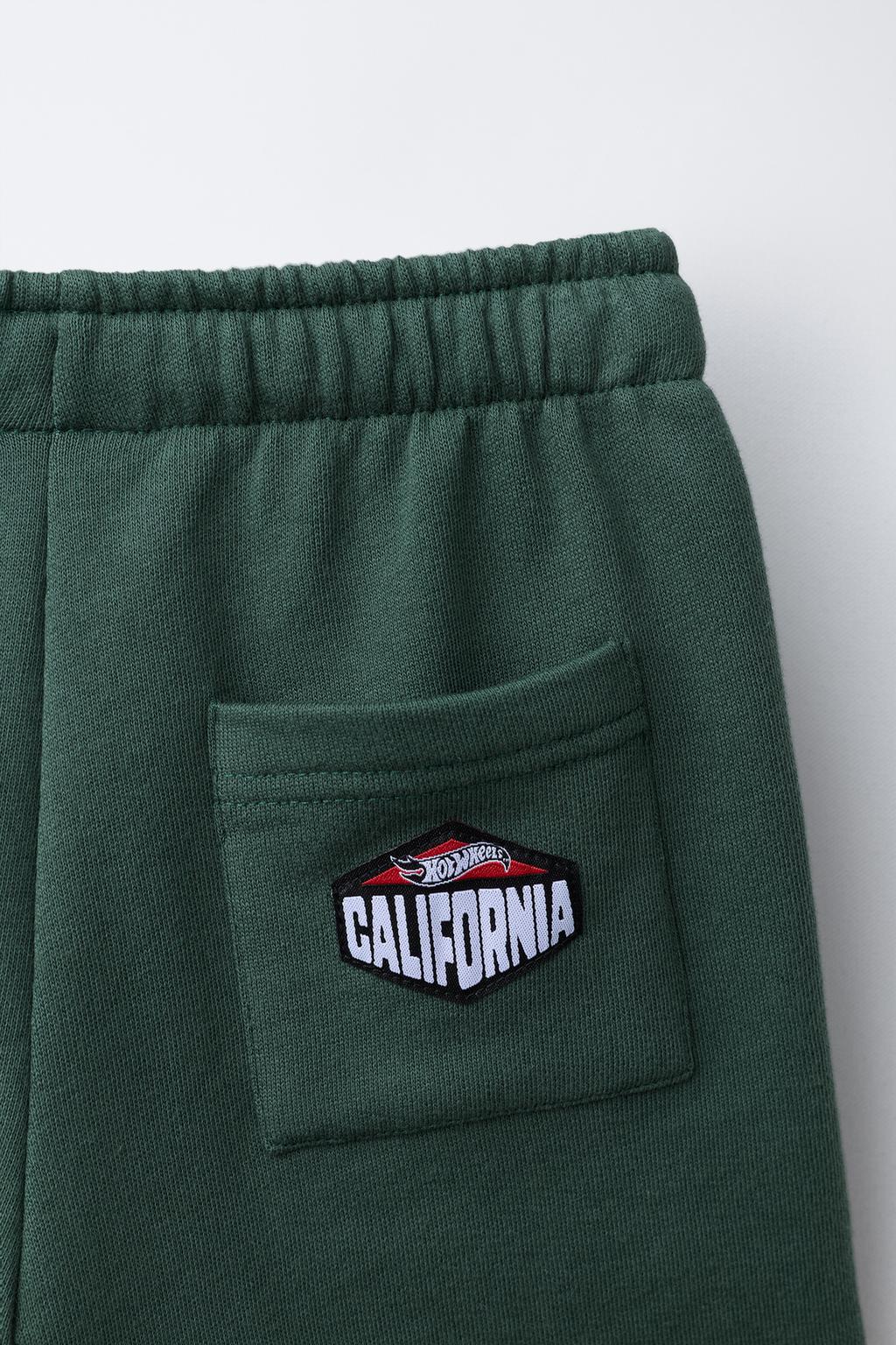 ВЕЛЮРОВЫЕ БЕРМУДЫ HOT WHEELS ™ MATTEL