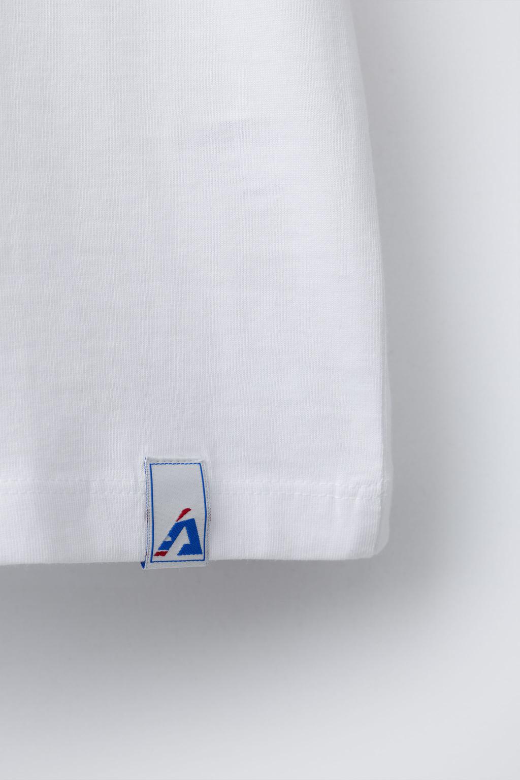 ФУТБОЛКА С РЕЛЬЕФНЫМ ТЕКСТОМ