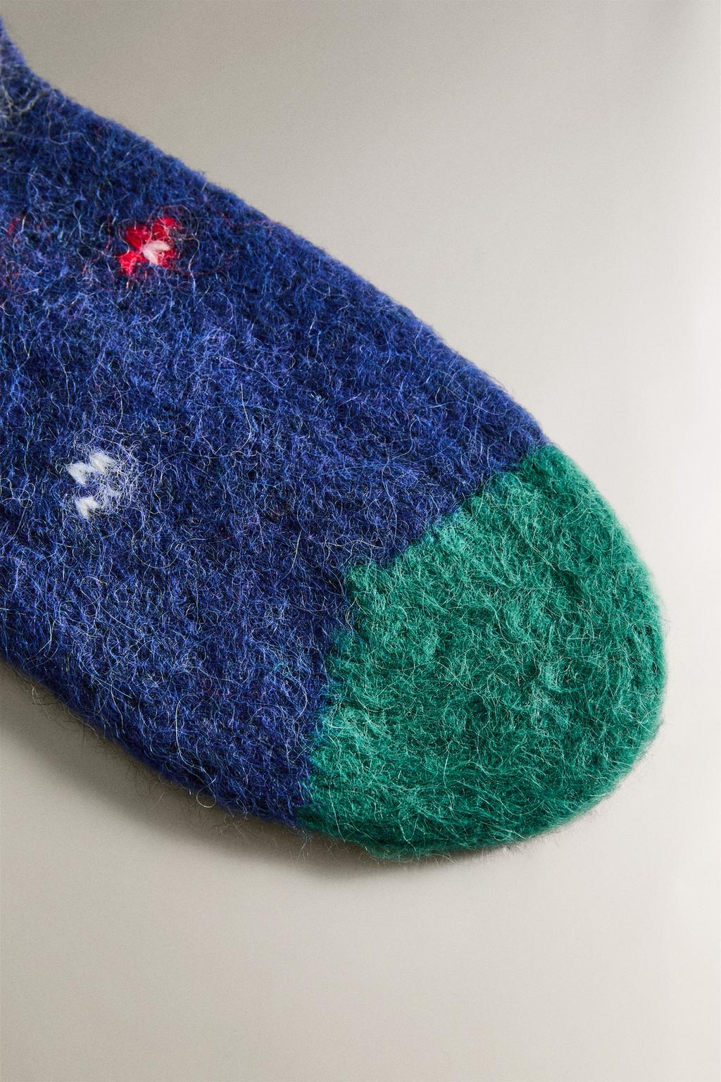 Носок для подарков на рождество с буквой y