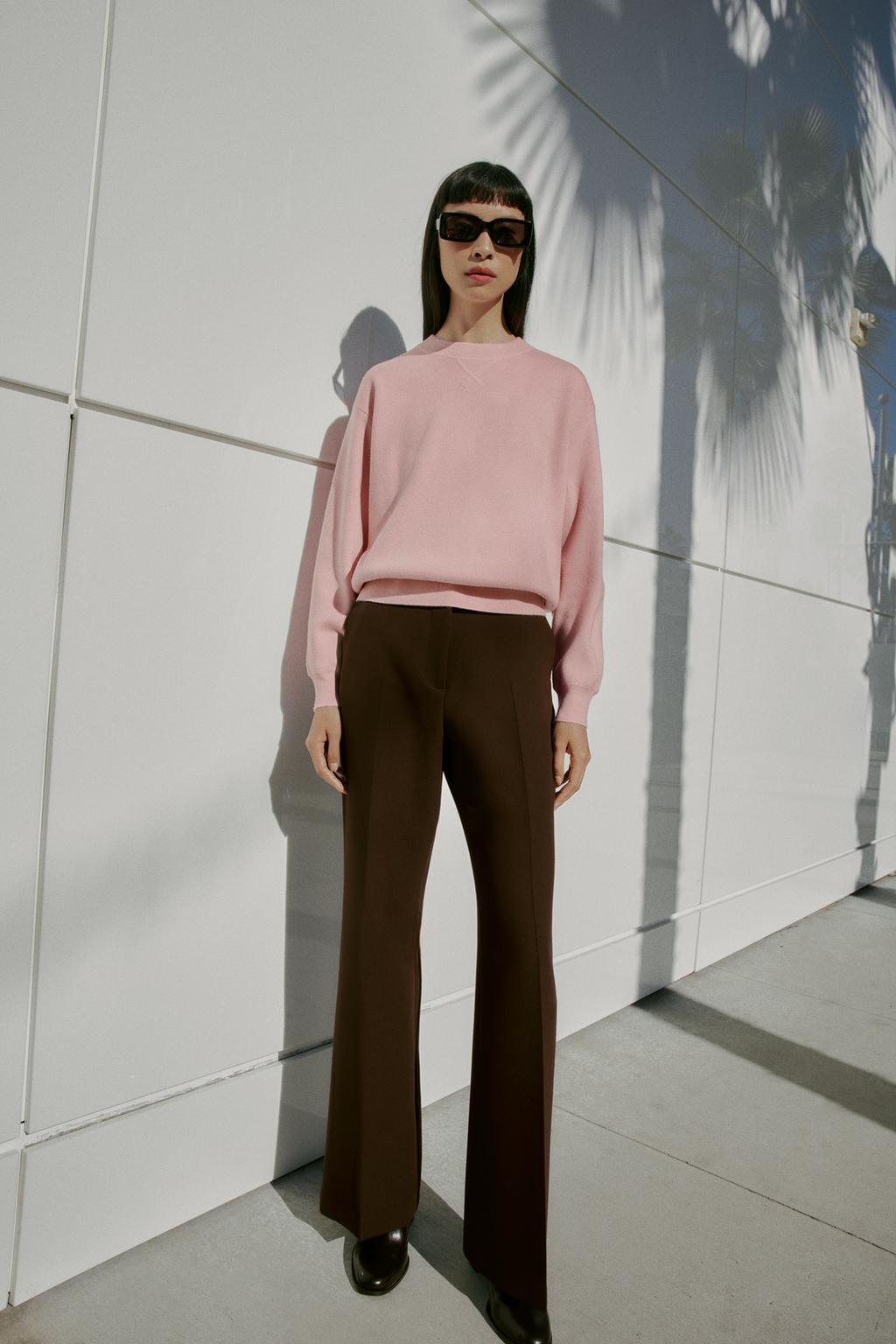 ОДНОТОННЫЙ СВИТЕР